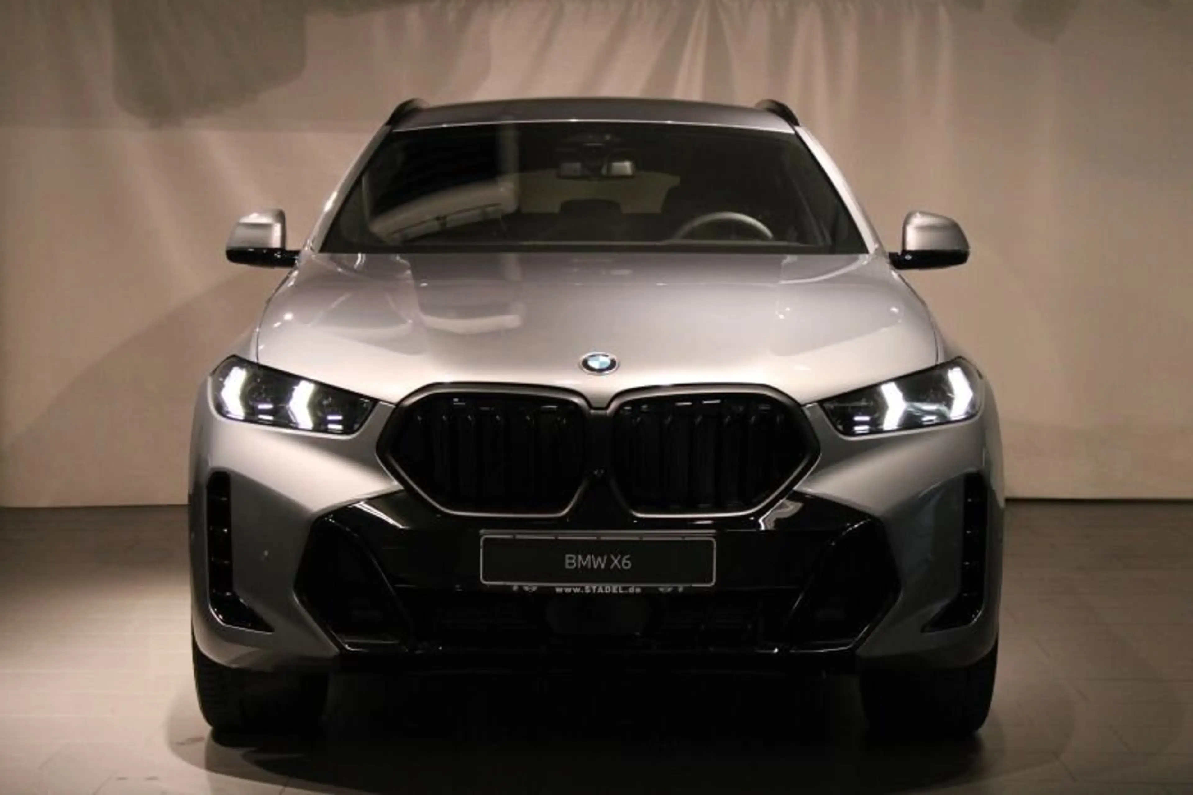 BMW X6 xDrive40i M Sport — photo 3