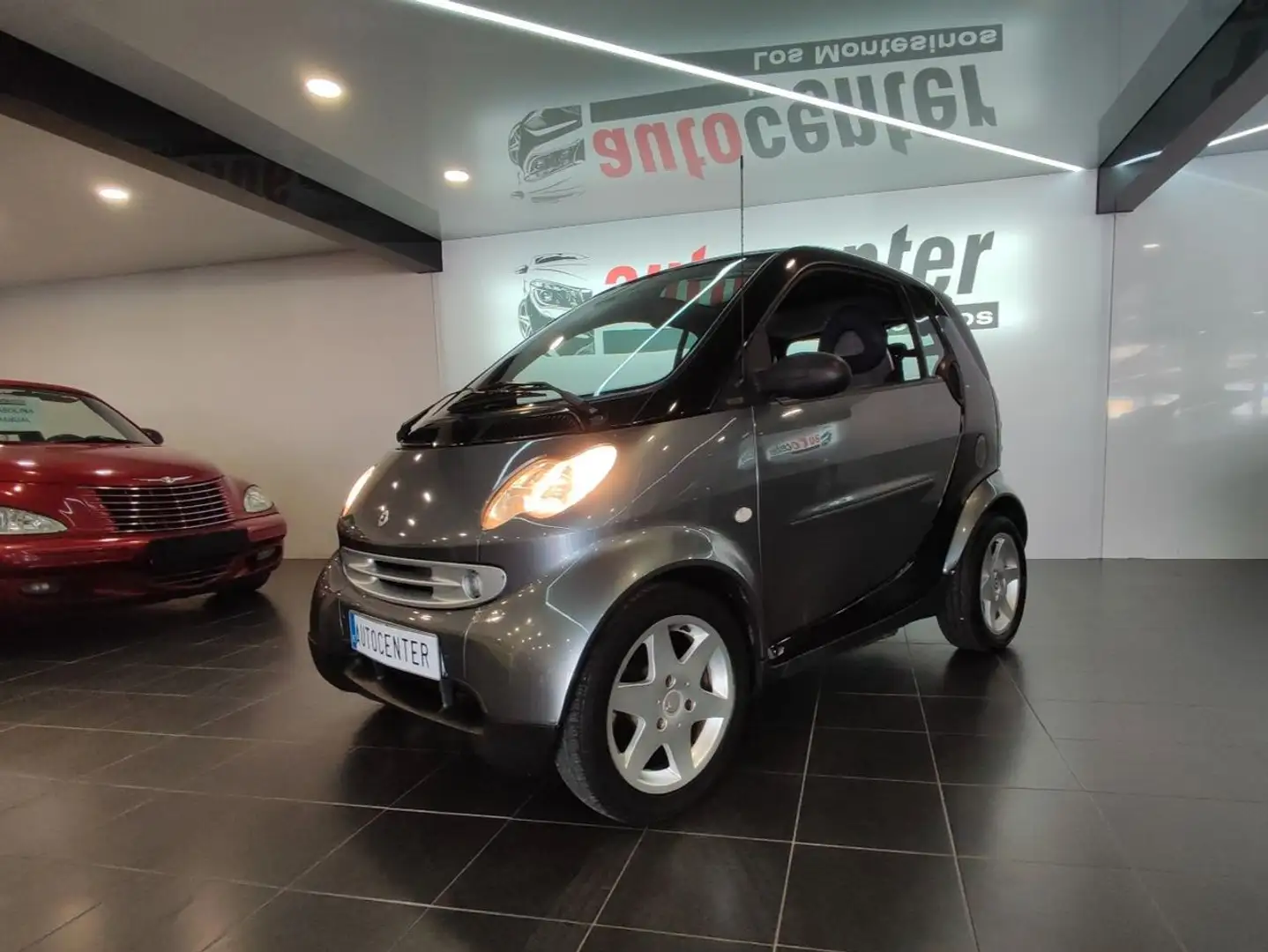 smart forTwo Coupé CDI Pulse Aut. Grau - 1