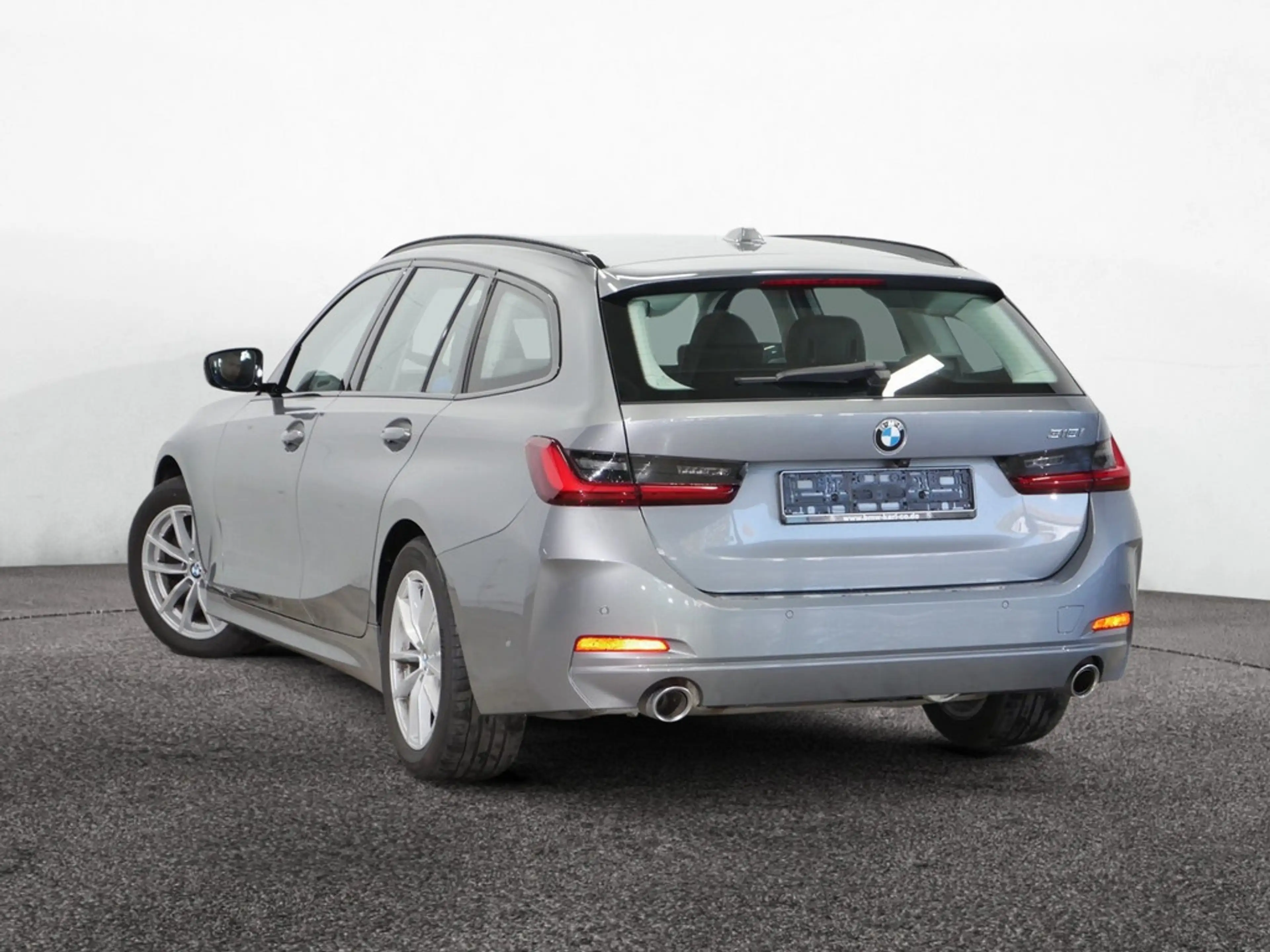 BMW 318 i Touring AHK+HUD+SPORTSITZE+ACC — photo 5
