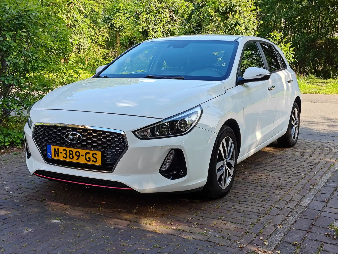 Hyundai i30 1.4 T-GDI Premium Automaat, Apple Carplay, Camera Wit - 2