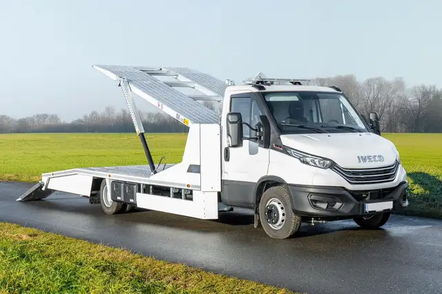 Iveco 70C21HA8/P Doppelstock-Aufbau SOFORT VERFÜGBAR