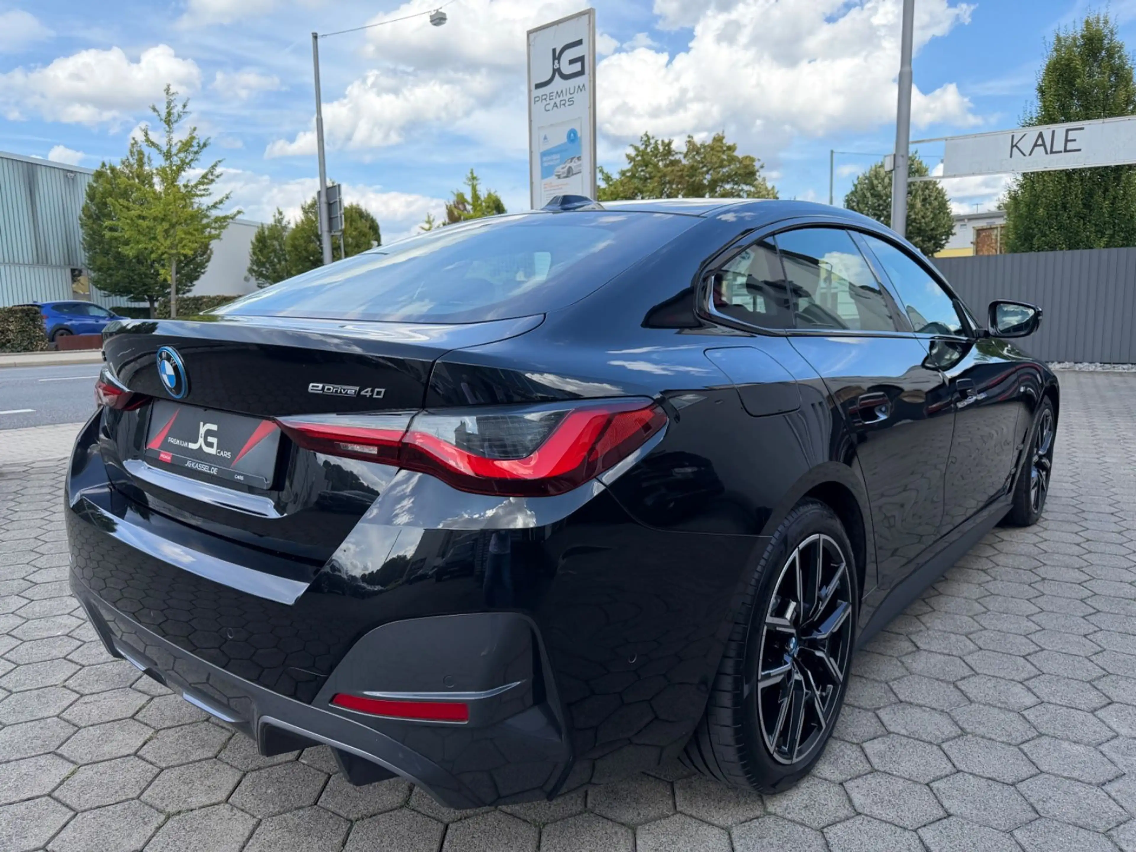 BMW i4 Gran Coupe 40 eDrive M Sport*Leder*AHK*19` — photo 3