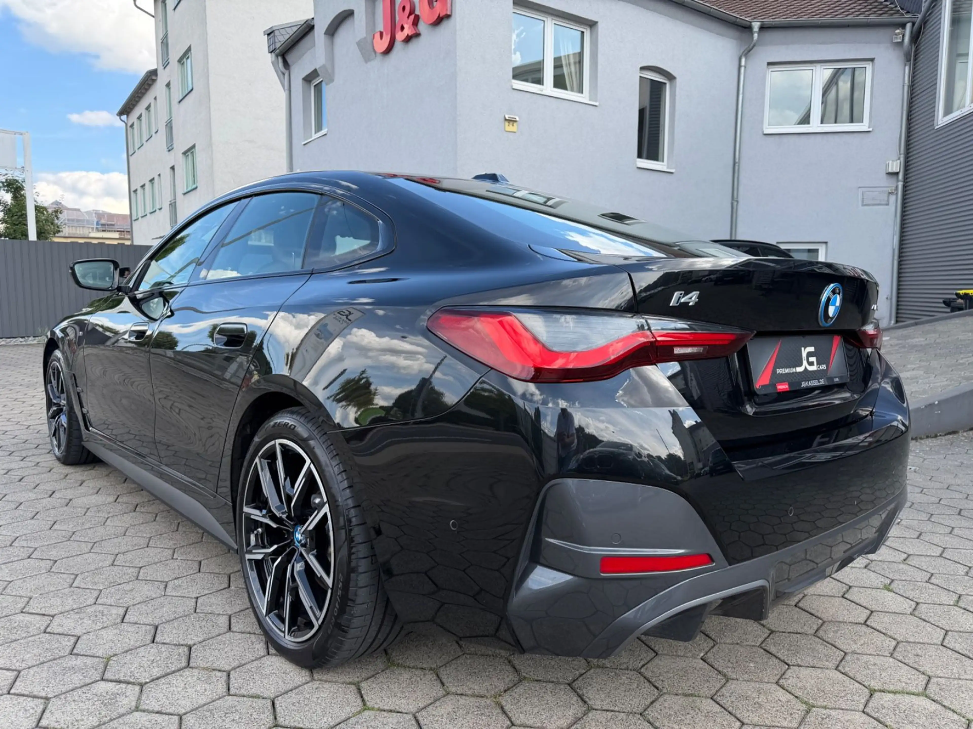 BMW i4 Gran Coupe 40 eDrive M Sport*Leder*AHK*19` — photo 4