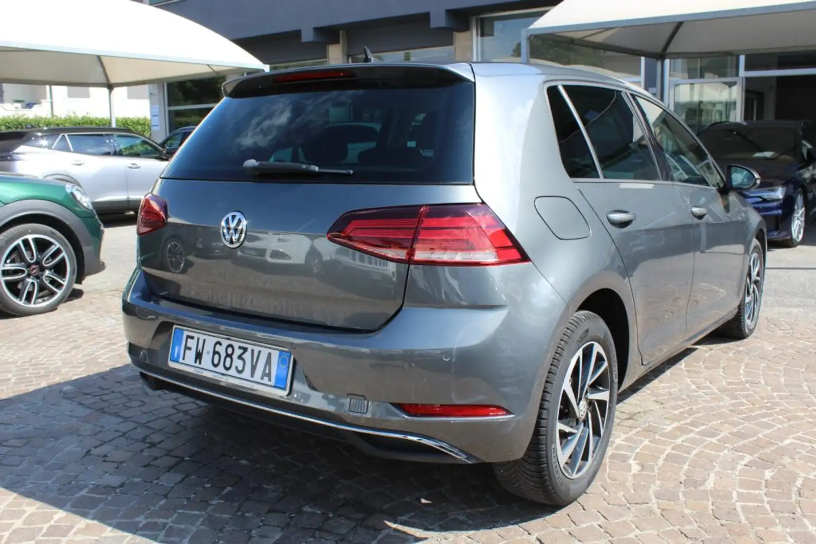 Volkswagen Golf 7.5 1.6 TDI 115CV 5p Business Grey - 2