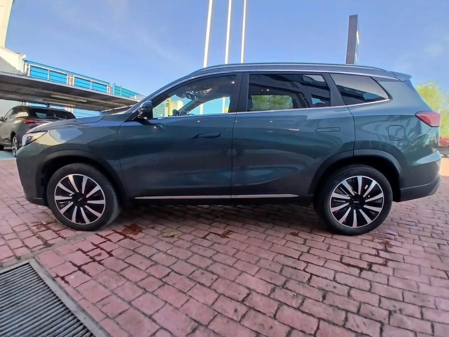 Ebro s800 1.5 TGDI PHEV E-CVT Luxury FWD Grau - 2