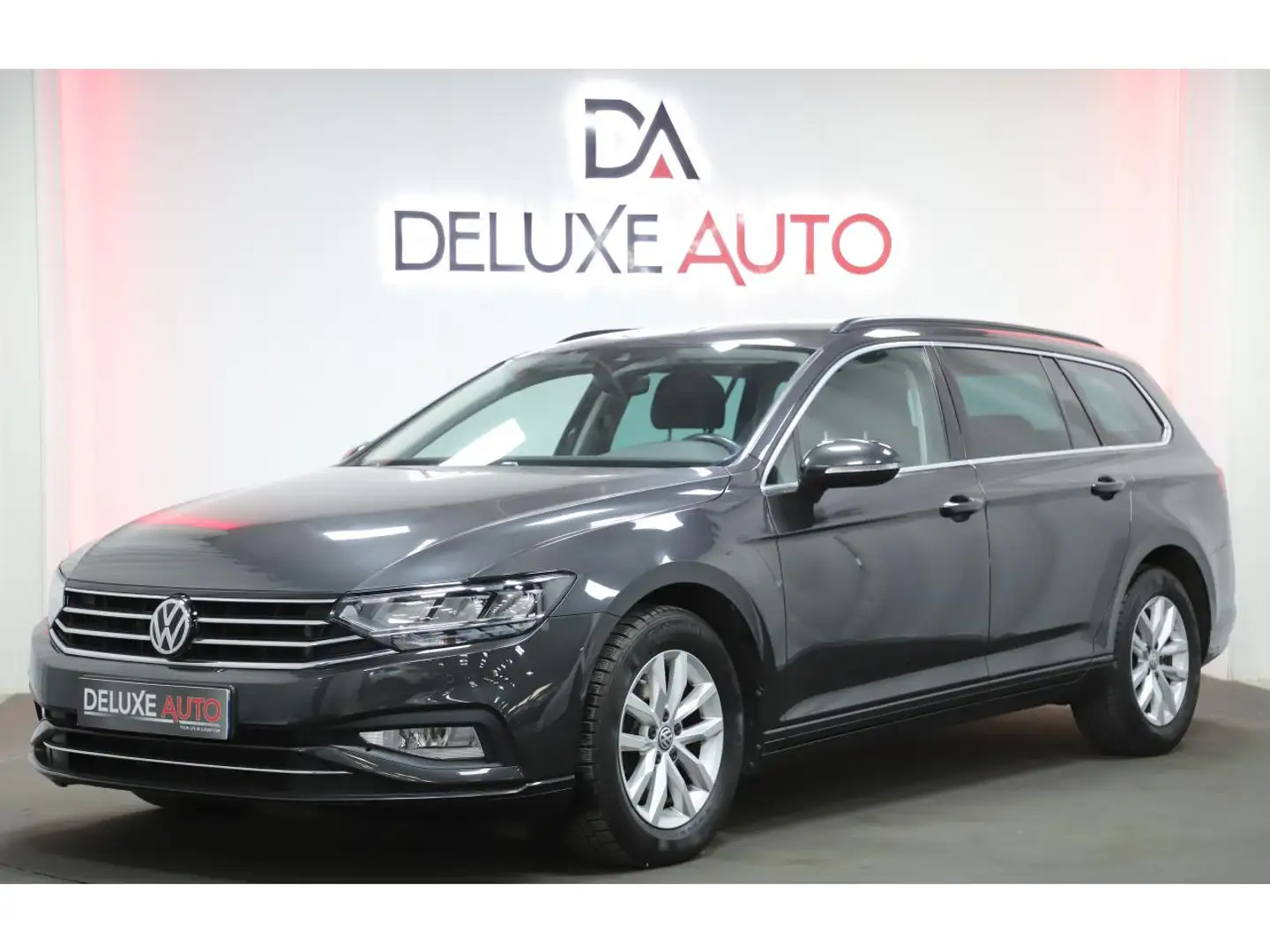 Volkswagen Passat VIII 2.0 TDI 150  Business DSG 7 Phase 2 Gris - 1