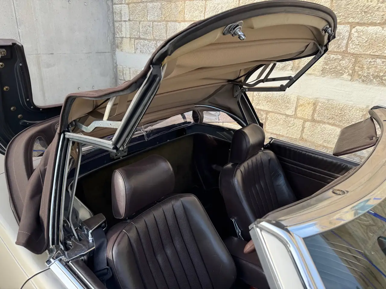 Mercedes-Benz SL 300 r 107, foto 7