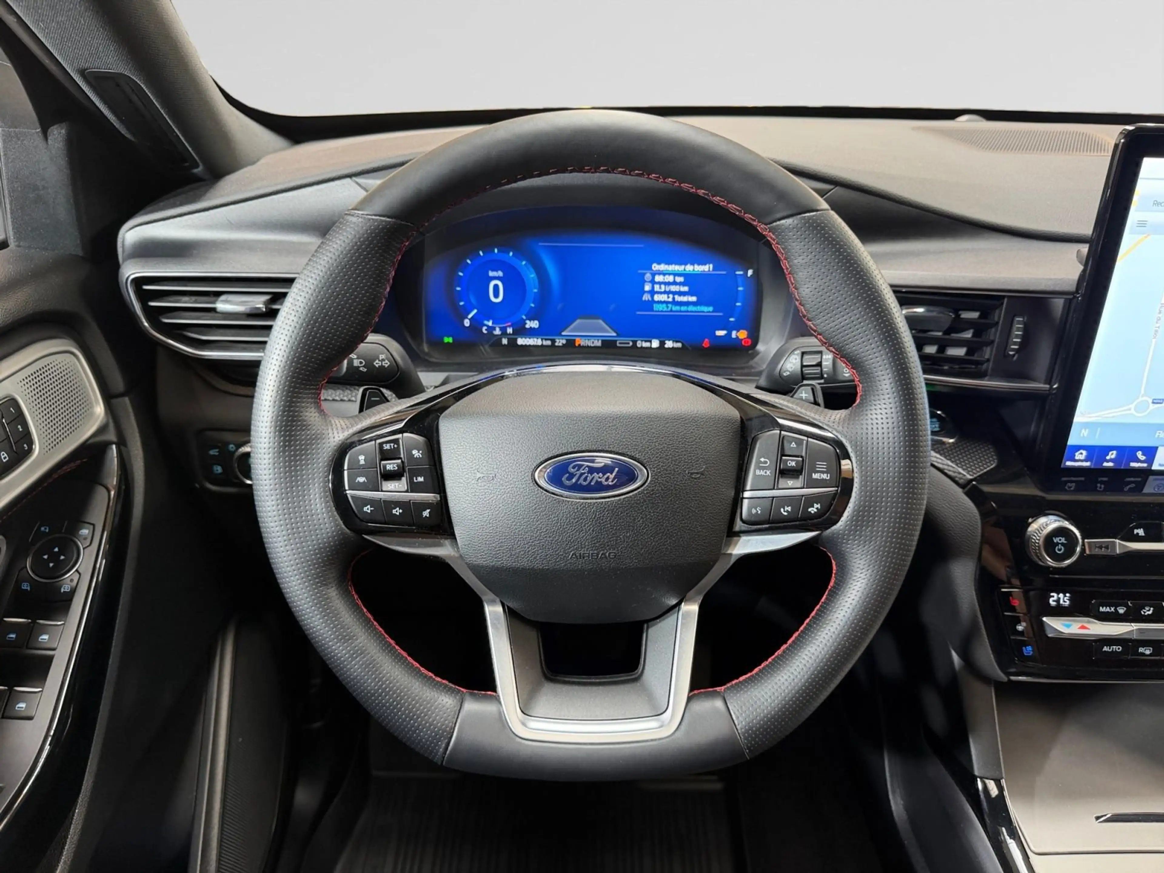 Ford Explorer ST-Line 3.0i EcoBoost 457ch PHEV — photo 11