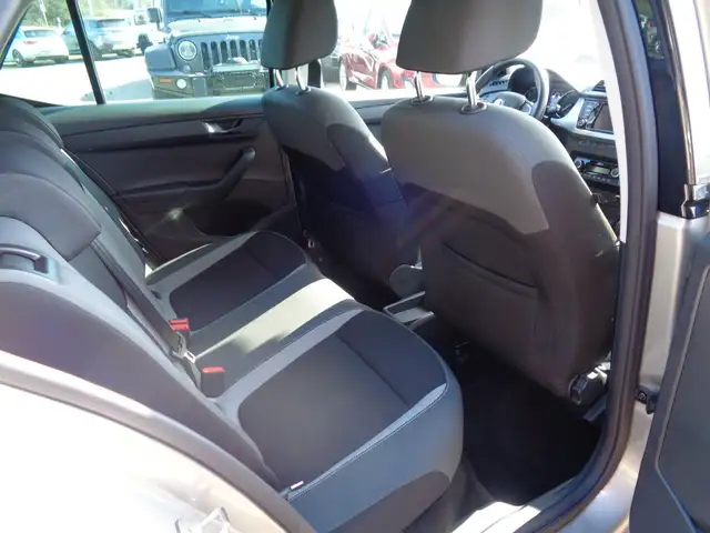 Skoda Fabia view 9