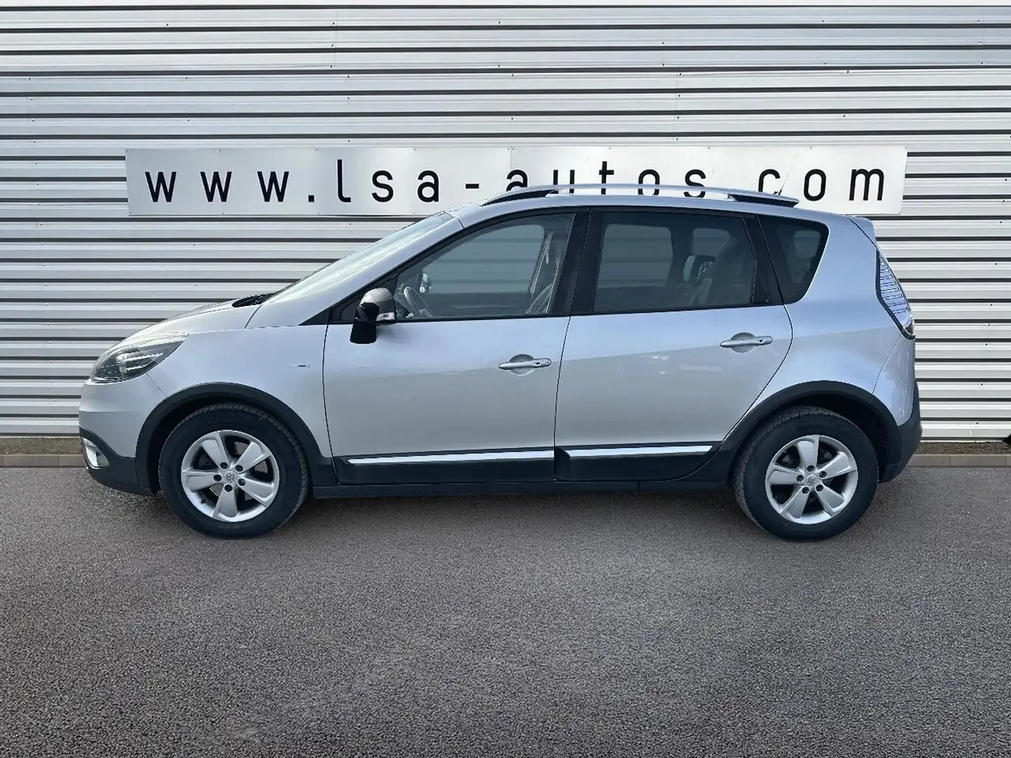 Renault Scenic Xmod 1.6 Energy dCi FAP 130 III Bose PHASE 3 Gris - 2