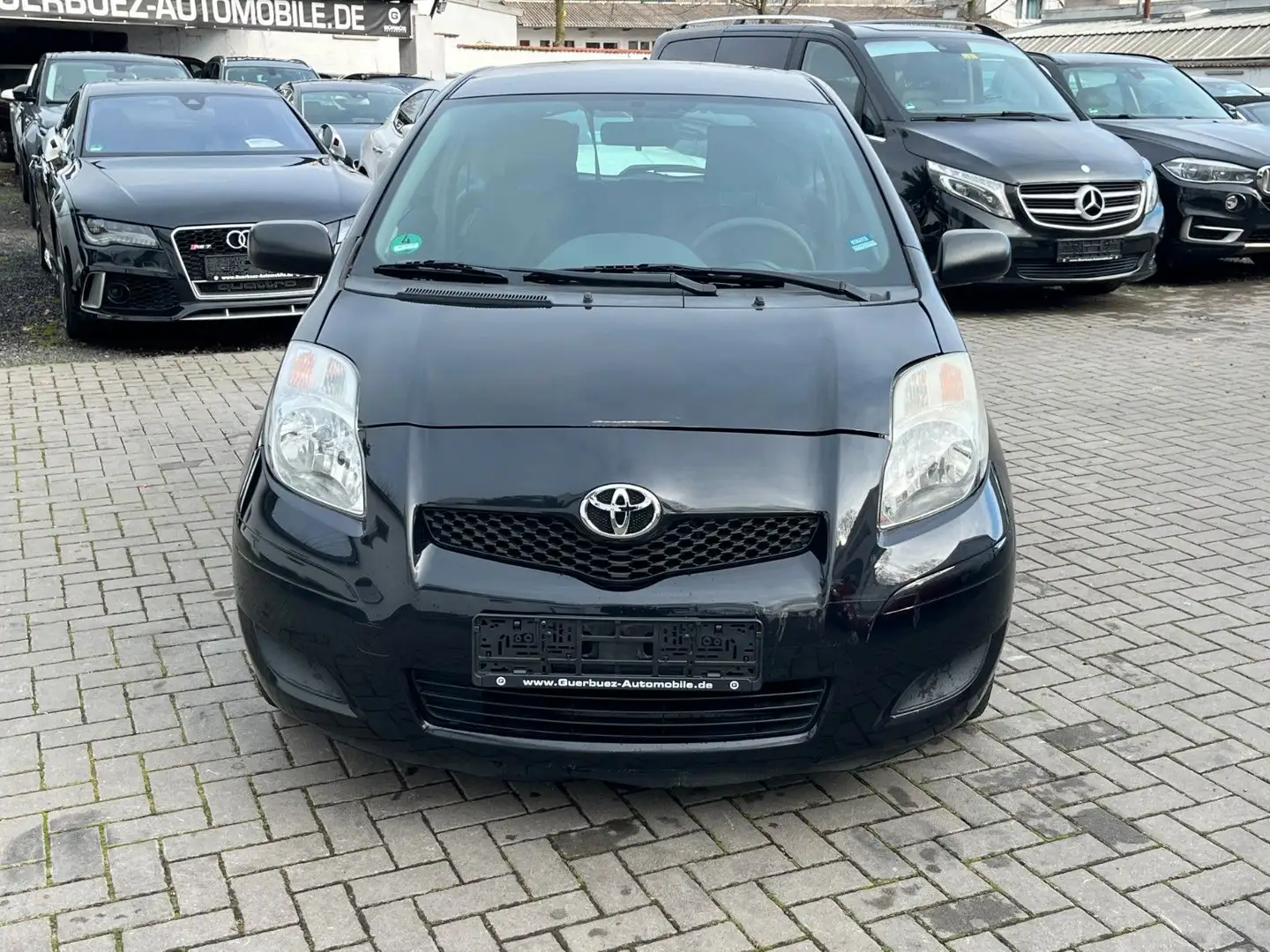 Toyota Yaris Cool 1,0 *Alu*KLIMA* Negro - 2