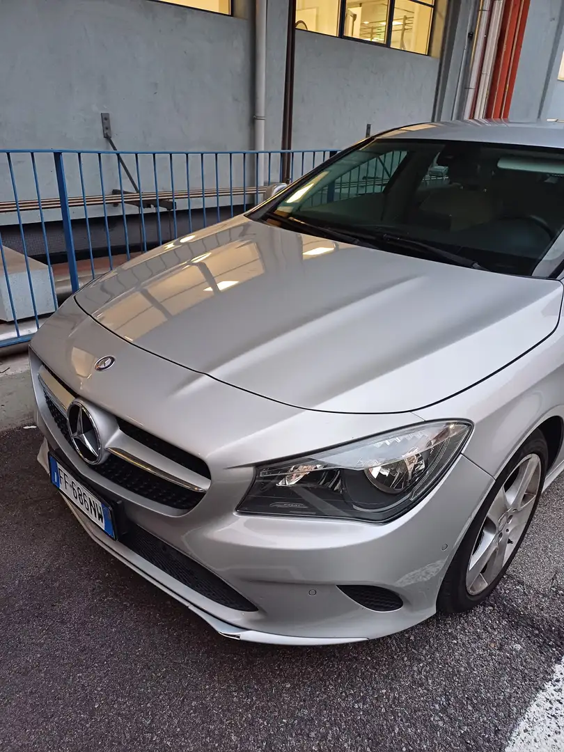 Mercedes-Benz CLA 180 CLA Shooting Brake - X117 Shooting Brake Argento - 2