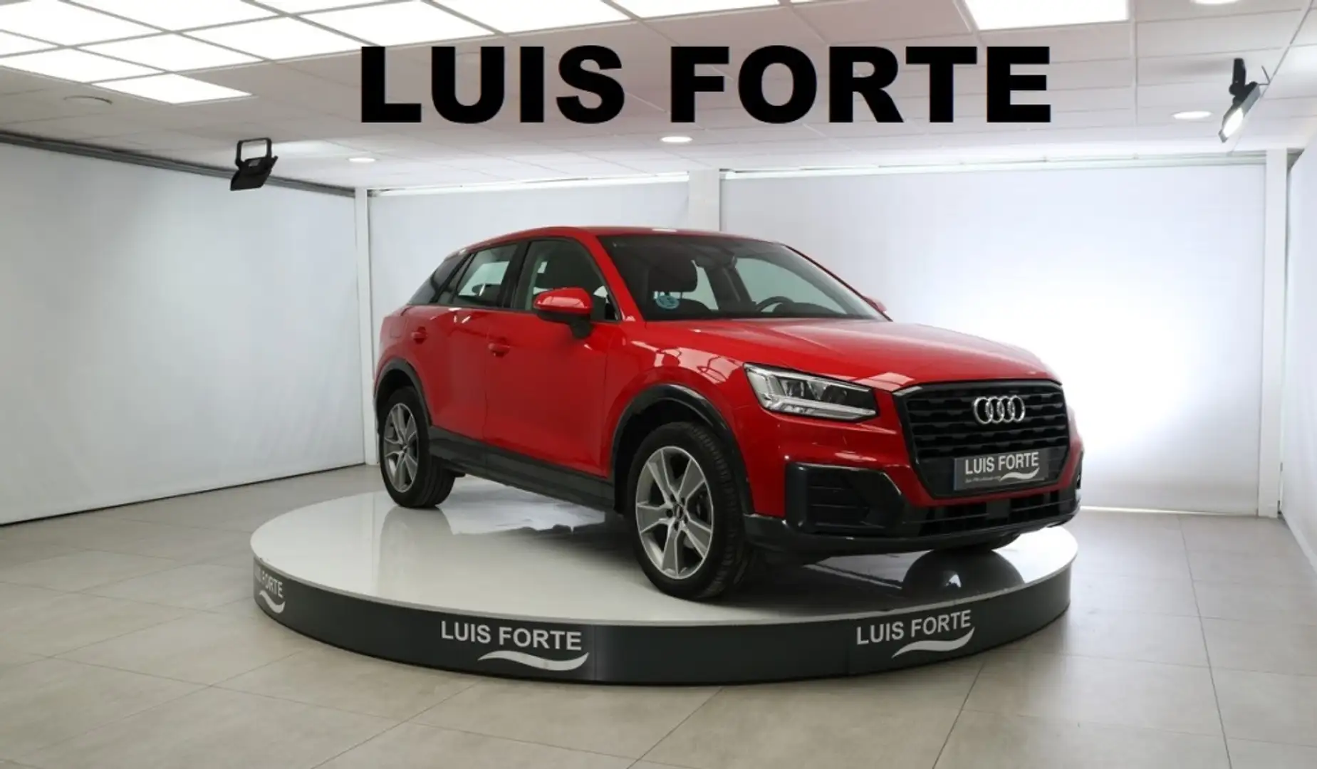 Audi Q2 30 TDI Design 85kW Rojo - 1