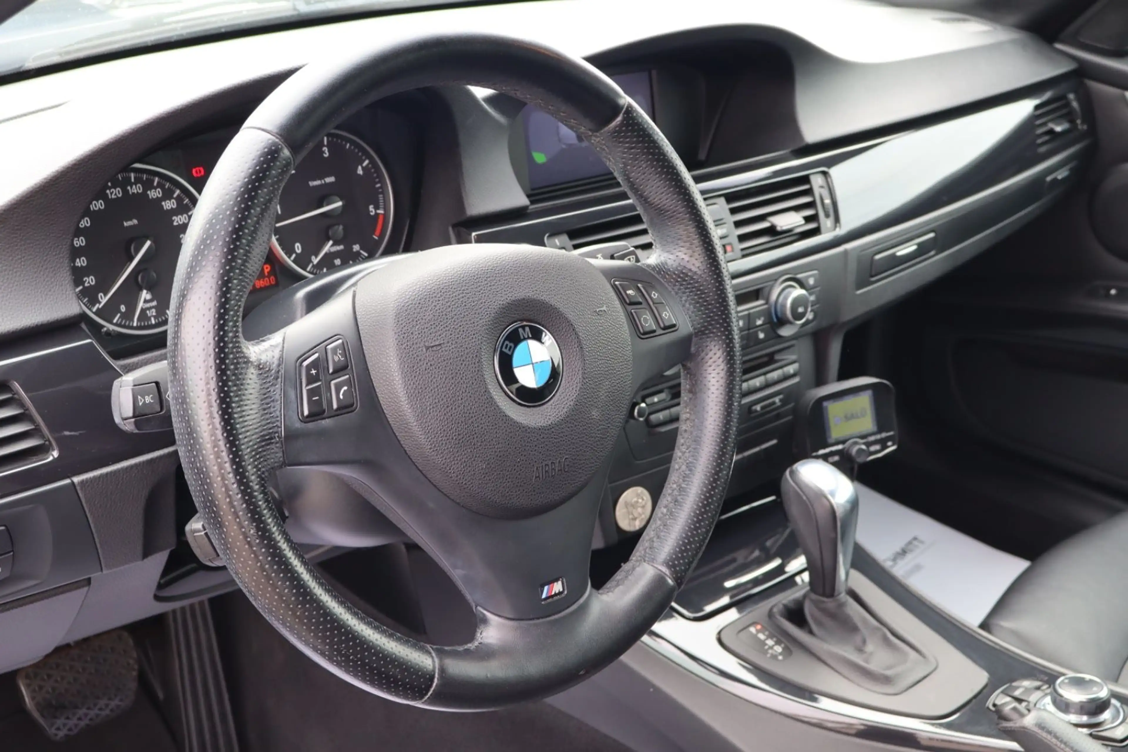 BMW 320 Cabrio 320 d/TÜVNEU/AUTOMATIK/GARANTIE/CABRIO — photo 8
