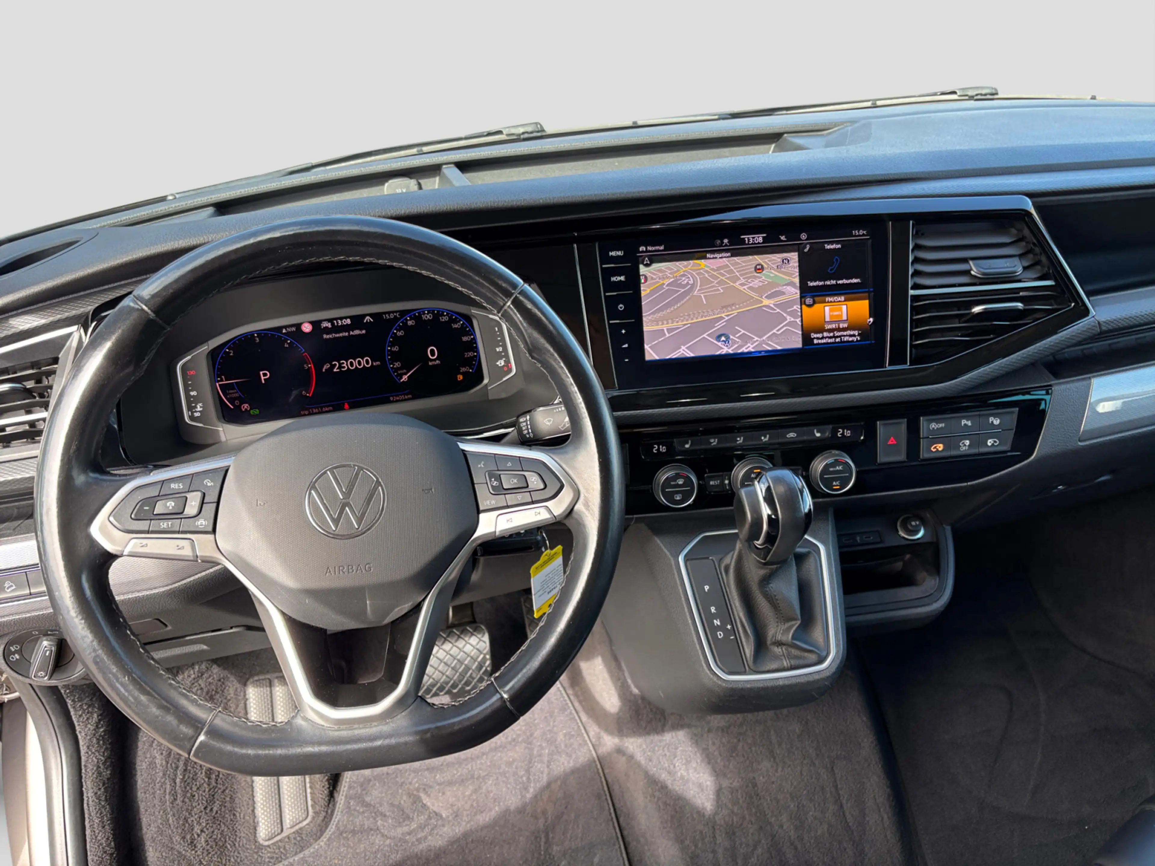 Volkswagen T6.1 Multivan GENERATION SIX 2,0TDI 150kW DSG 4M — photo 6
