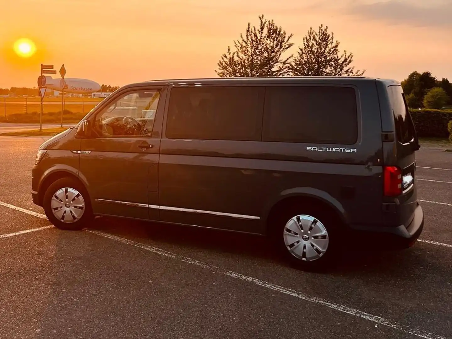 Volkswagen T6 Caravelle Caravelle Kurz Highline Grau - 1