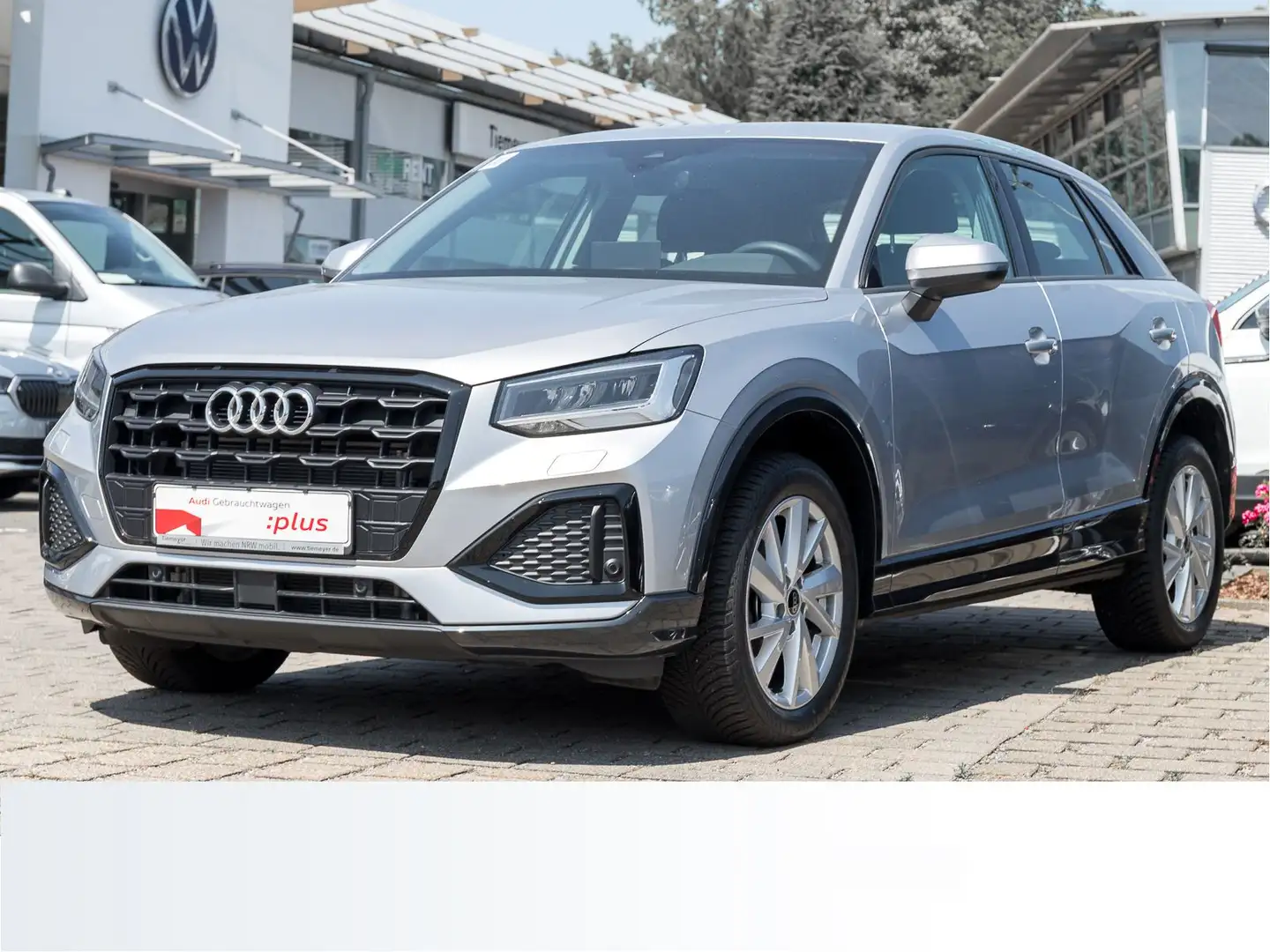 Audi Q2 35 TFSI ADVANCED LEDER NAVI ASSIST KAMERA Silber - 2