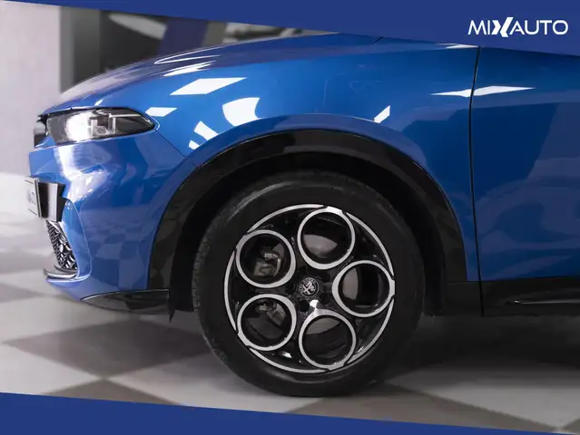 Alfa Romeo Tonale view 8