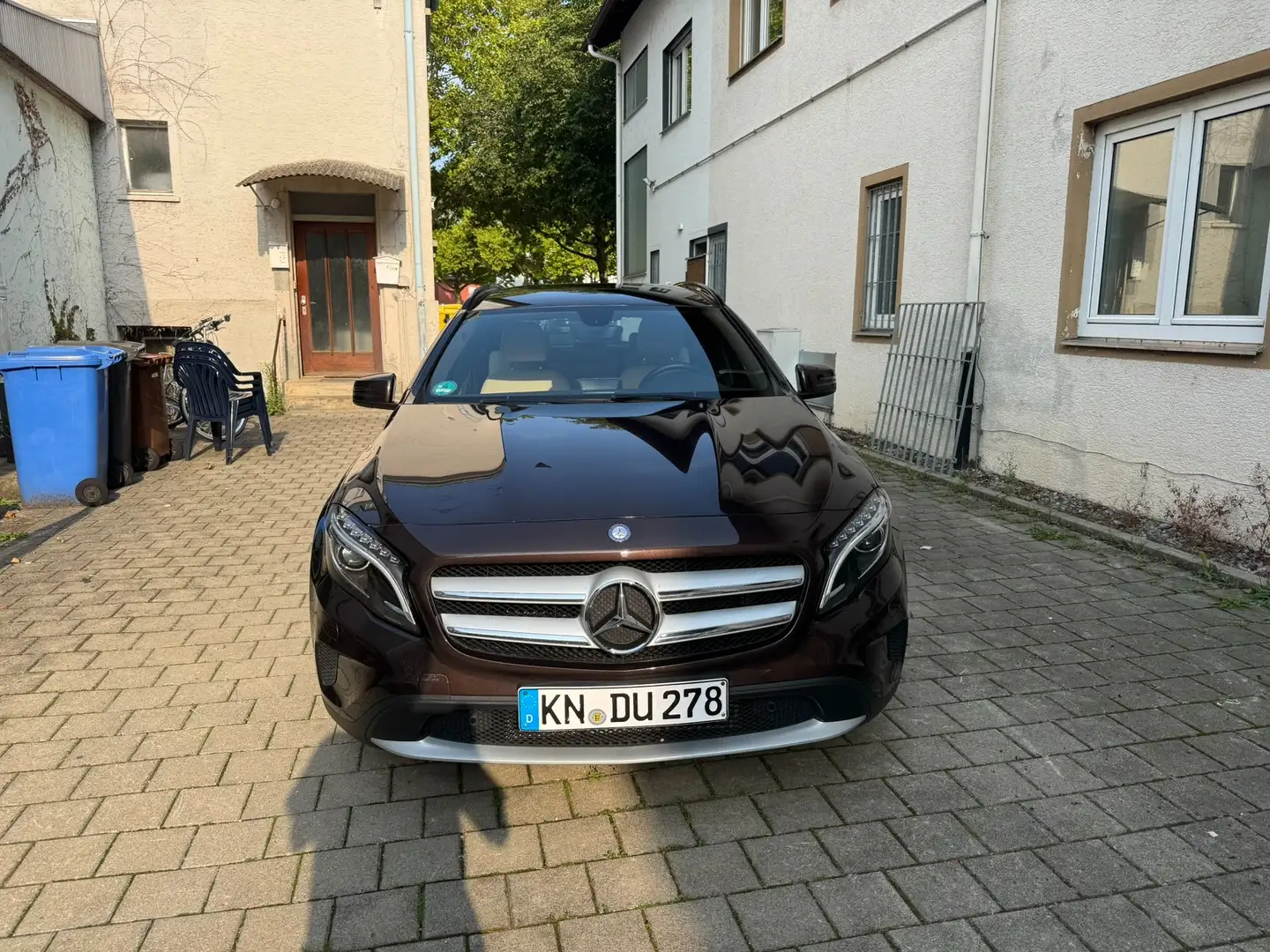 Mercedes-Benz GLA 220 CDI 4MATIC 58.000KM PARKASSIST SHZ TEMPOMAT LEDER Braun - 2