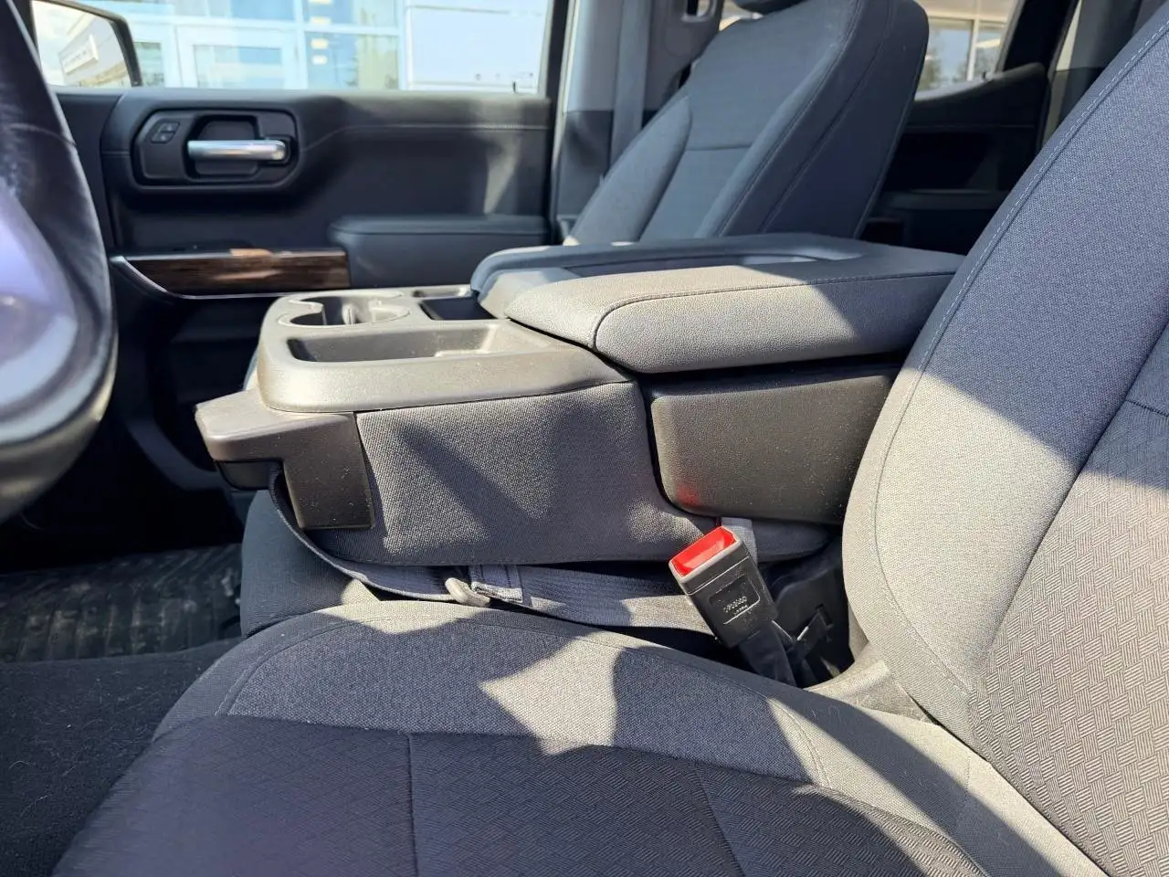 GMC Sierra 1500 снимка GMC Sierra 1500