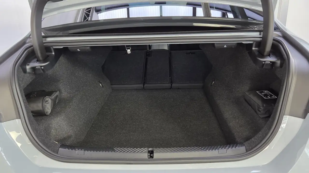 BMW M5 0,5% AHK Sitzlüft.B&W MultiSeats CarbonExt., миниатюра 23