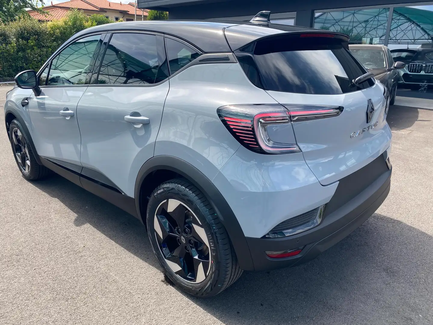 Renault Captur ECO-G 100 CV TECHNO KM 0 *OK NEOPATENTATI* Gris - 2