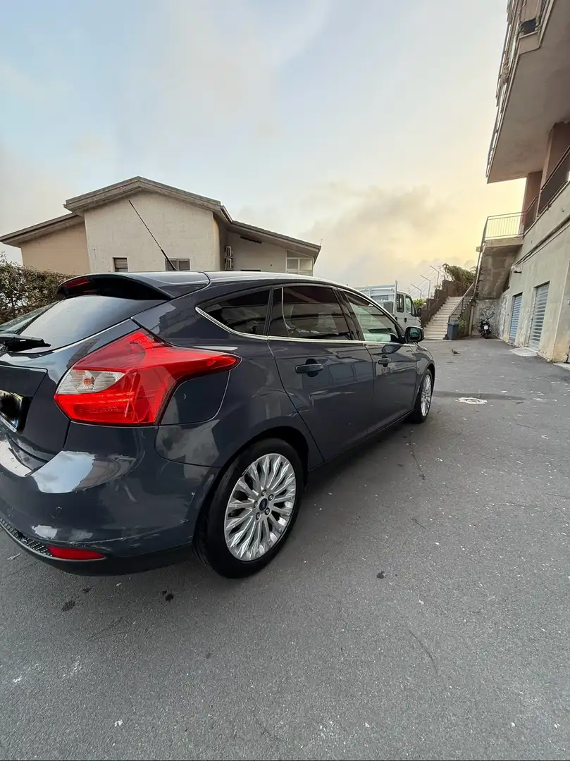 Ford Focus 5p 1.6 tdci Titanium 115cv - 2