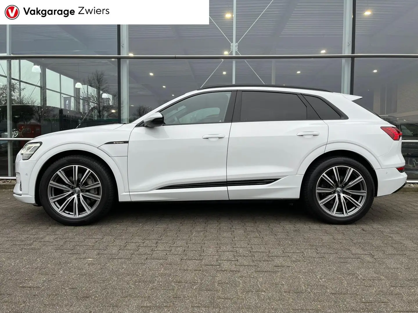 Audi e-tron 55 Quattro Advanced 95 kWh SOH 92.3% Pano,Apple Ca Weiß - 2