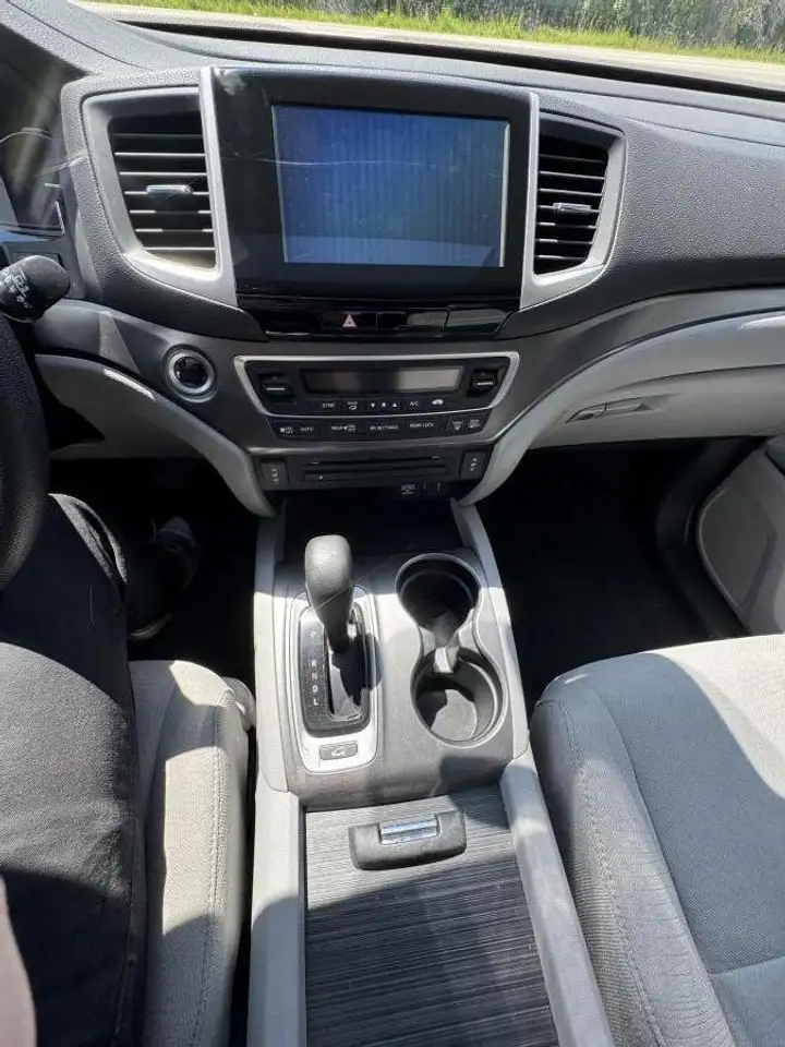 Honda Pilot photo Honda Pilot