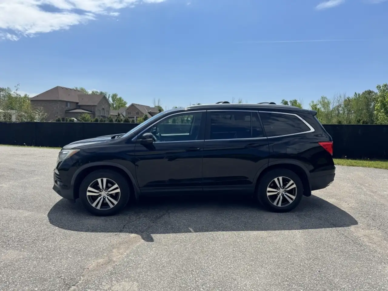 Honda Pilot photo Honda Pilot