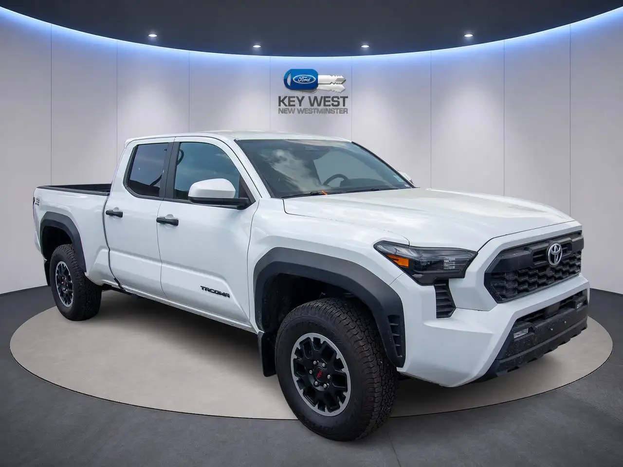 Toyota Tacoma снимка Toyota Tacoma