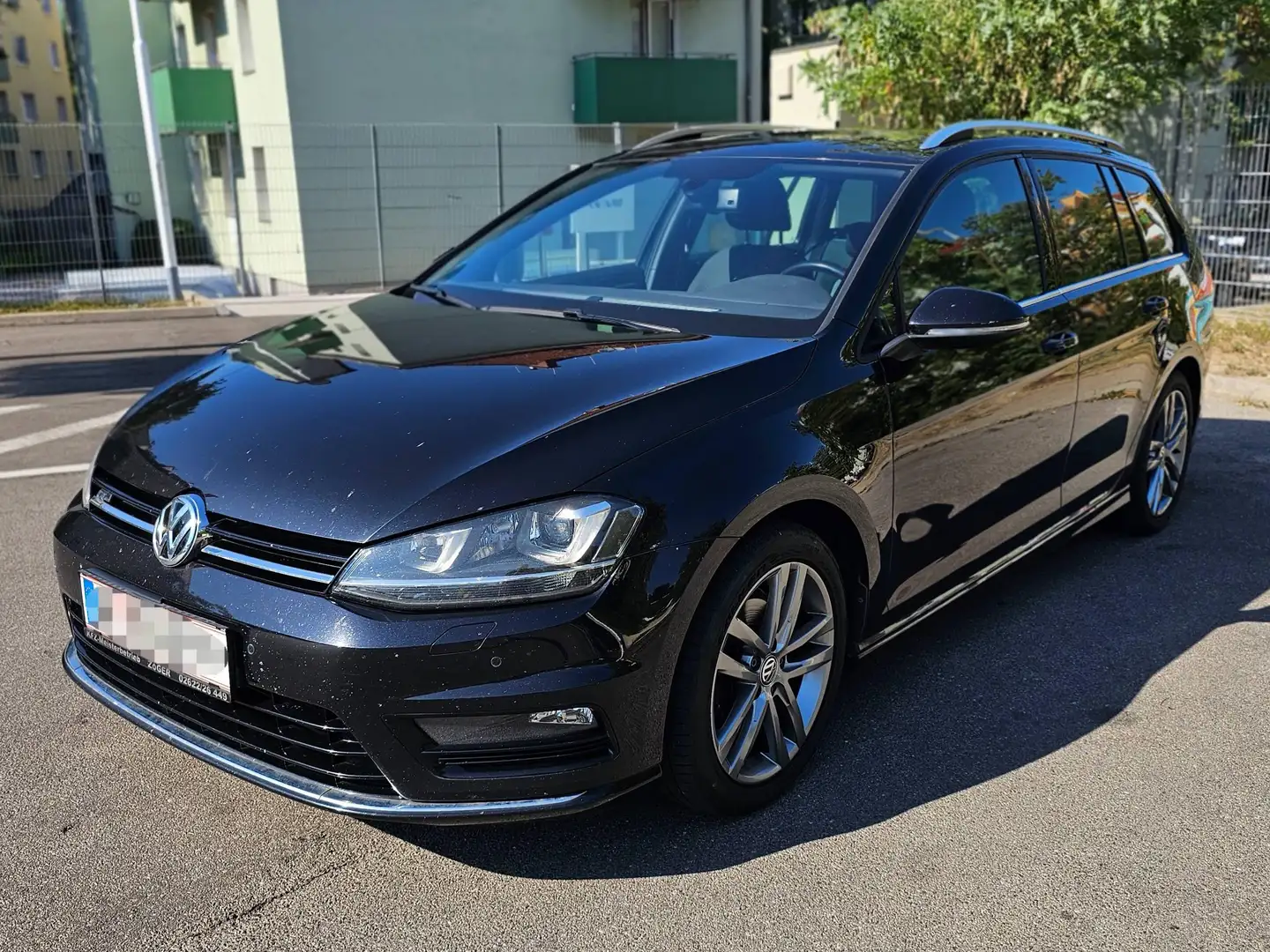 Volkswagen Golf Variant Golf Variant Sky BMT 2,0 TDI 4Motion Sky Schwarz - 2