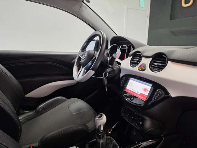 Opel Adam — photo 13