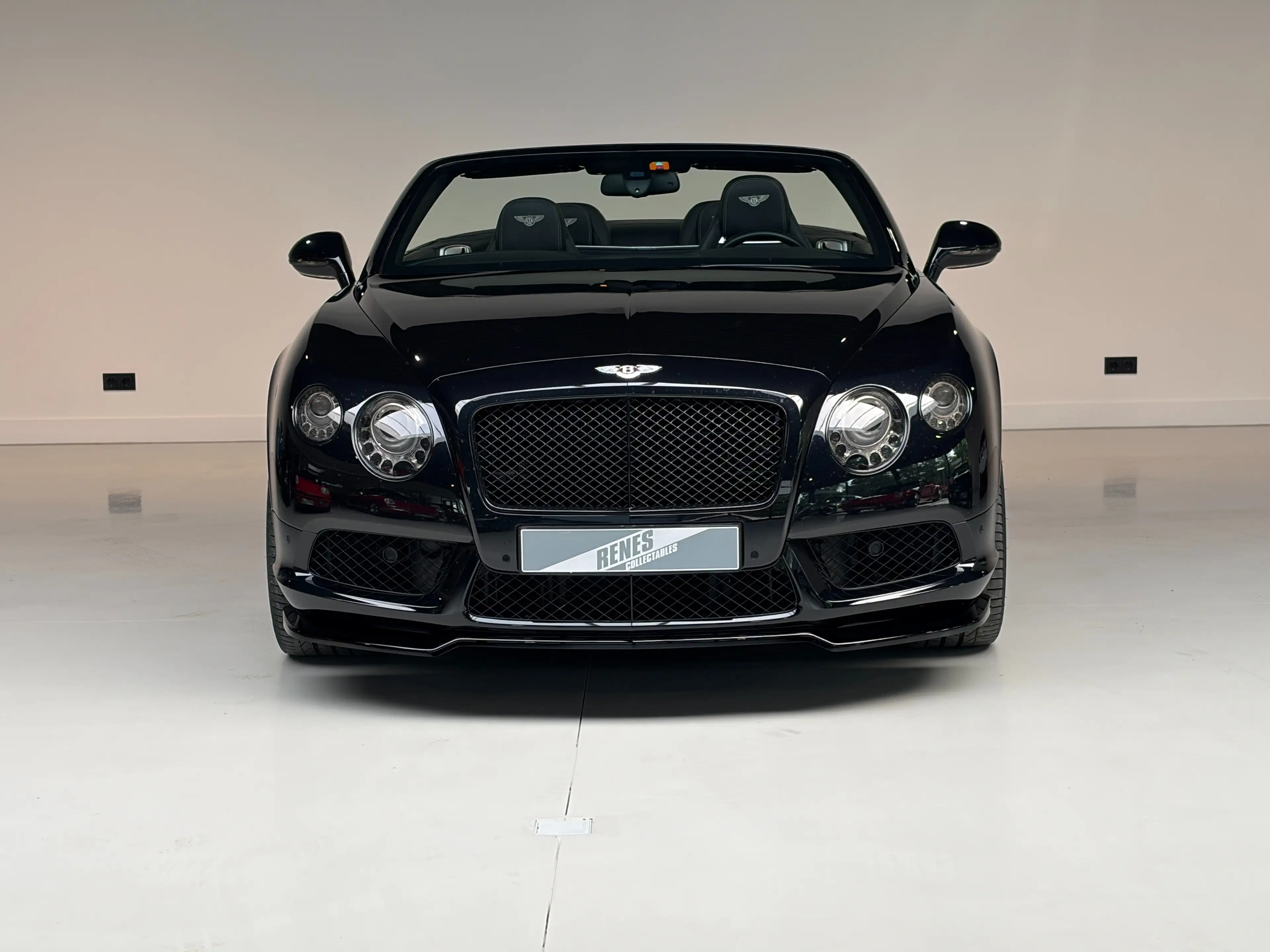 Bentley Continental GTC V8 Mulliner Orig NL — photo 11