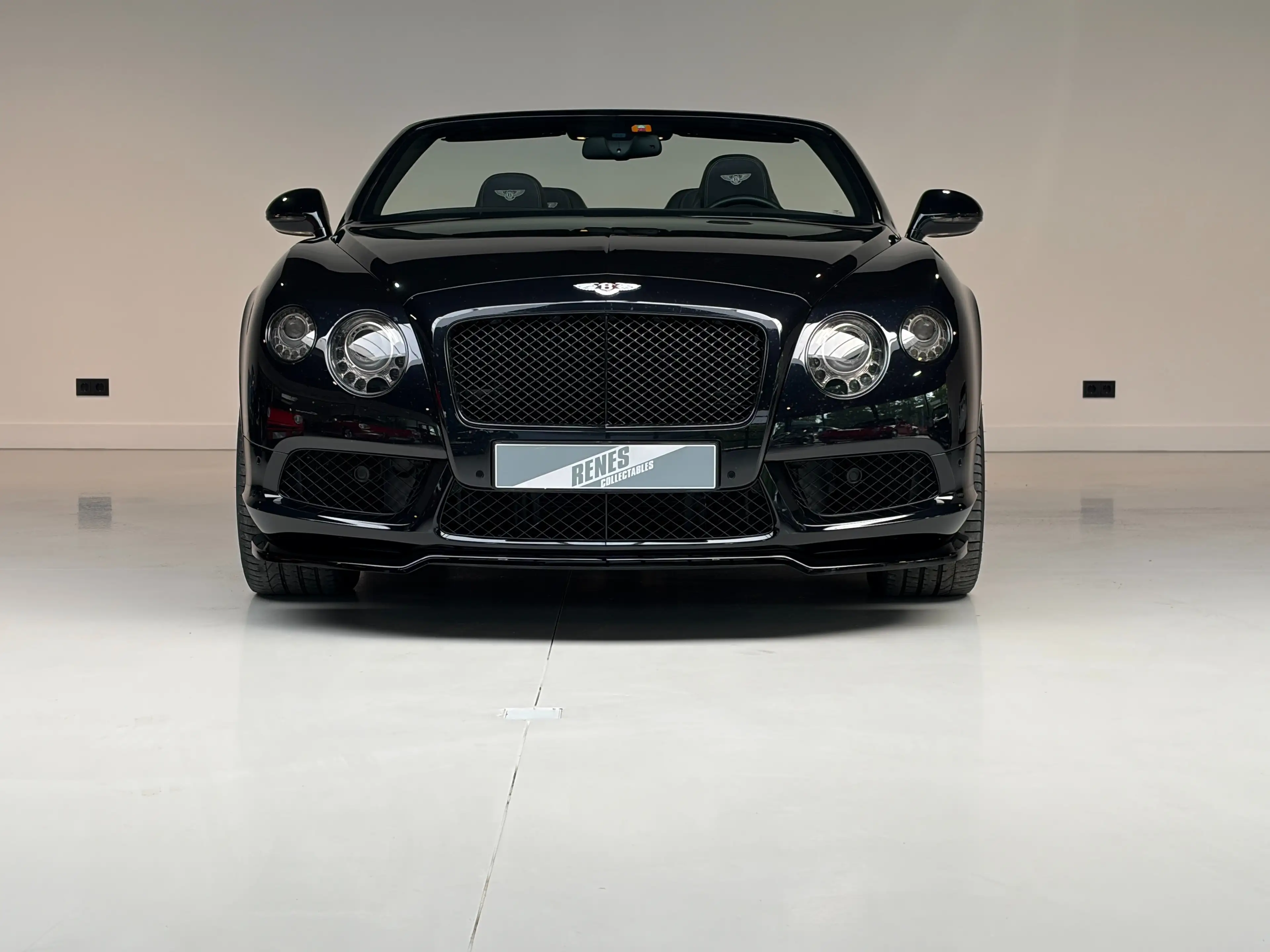 Bentley Continental GTC V8 Mulliner Orig NL — photo 10