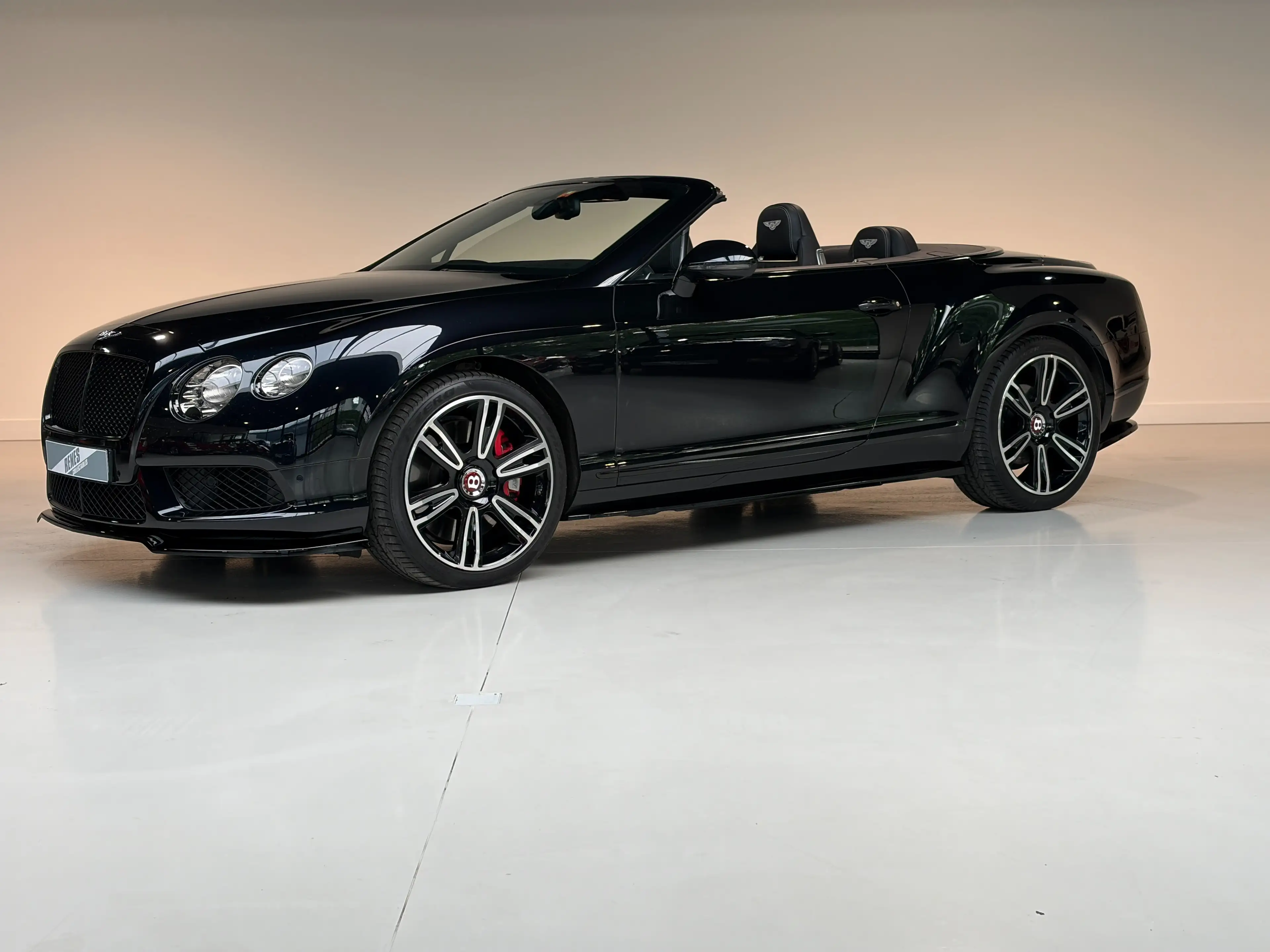 Bentley Continental GTC V8 Mulliner Orig NL — photo 15