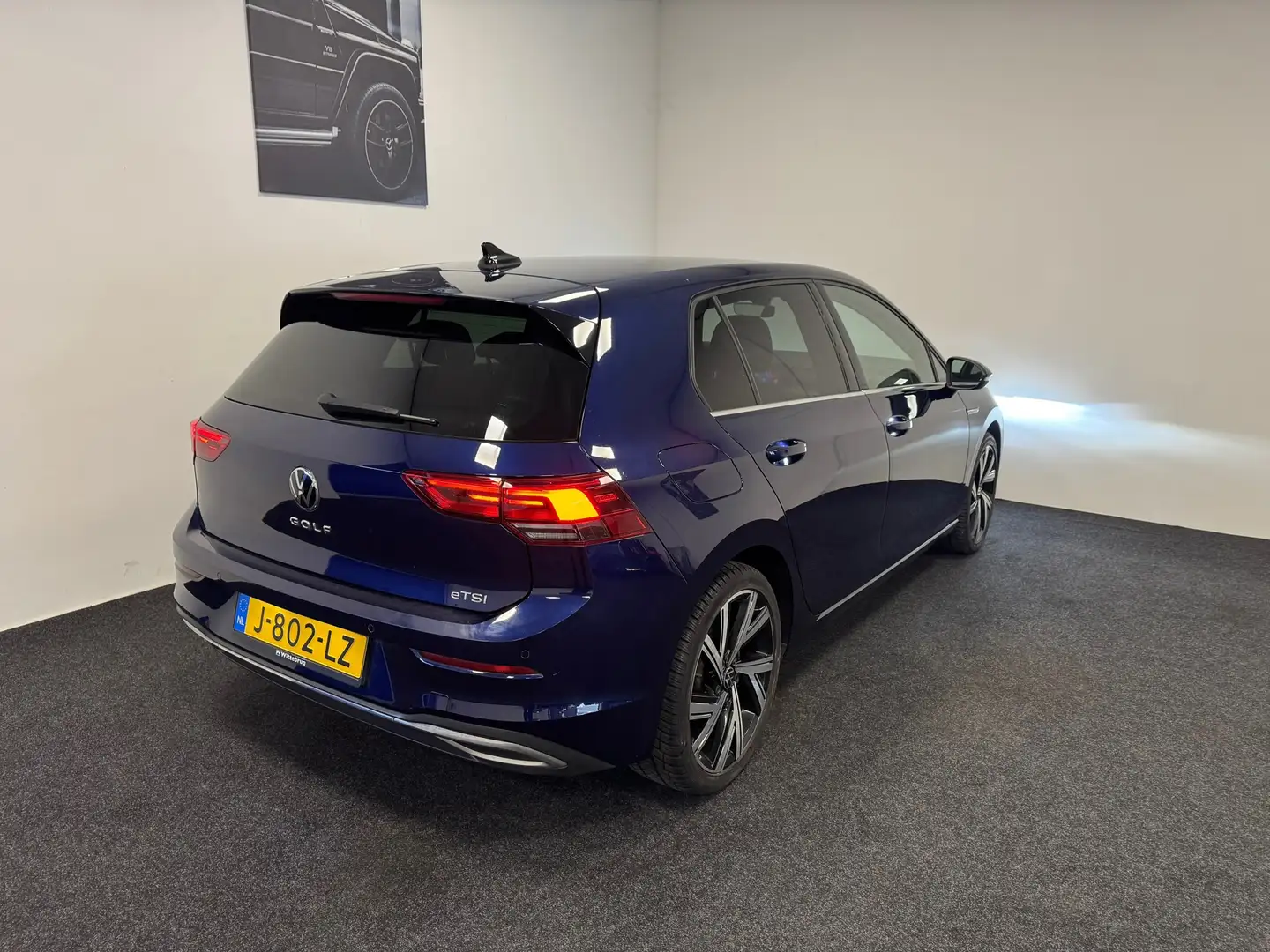 Volkswagen Golf 1.5 eTSI Style Automaat // Sfeer // Alcantara // L Blau - 2