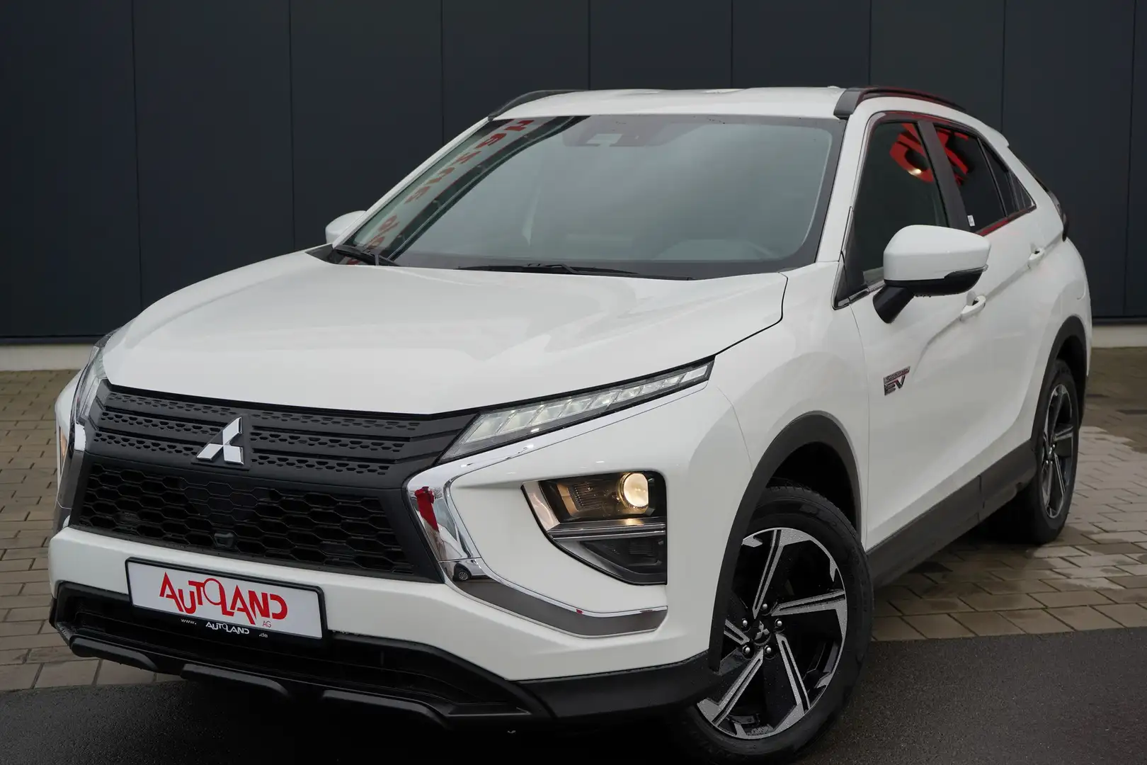 Mitsubishi Eclipse Cross 2.4Hybrid 4WD Sitzheizung Kamera Weiß - 2