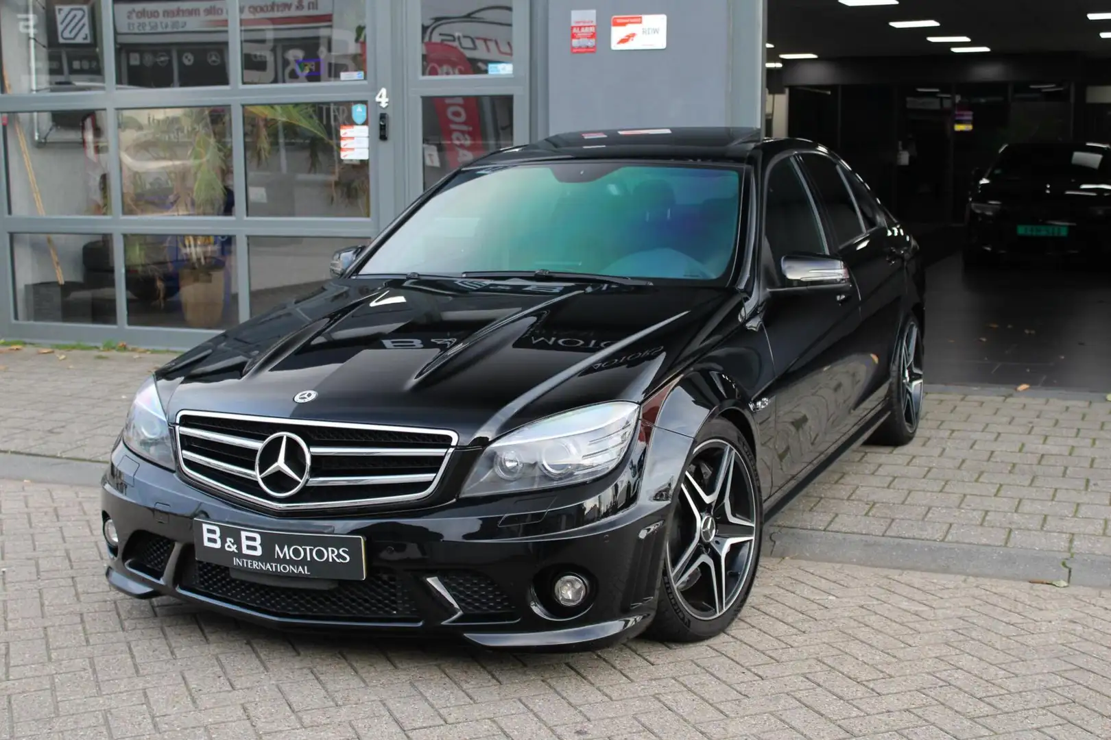 Mercedes-Benz C 63 AMG Noir - 2