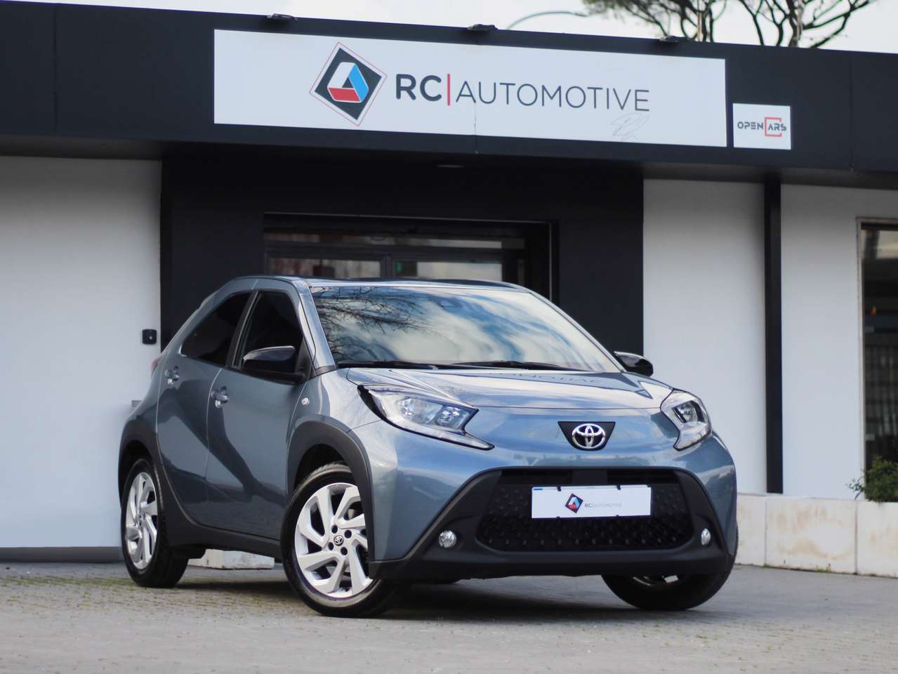 Toyota Aygo X 1.0 ACTIVE LOOK IVA Esposta