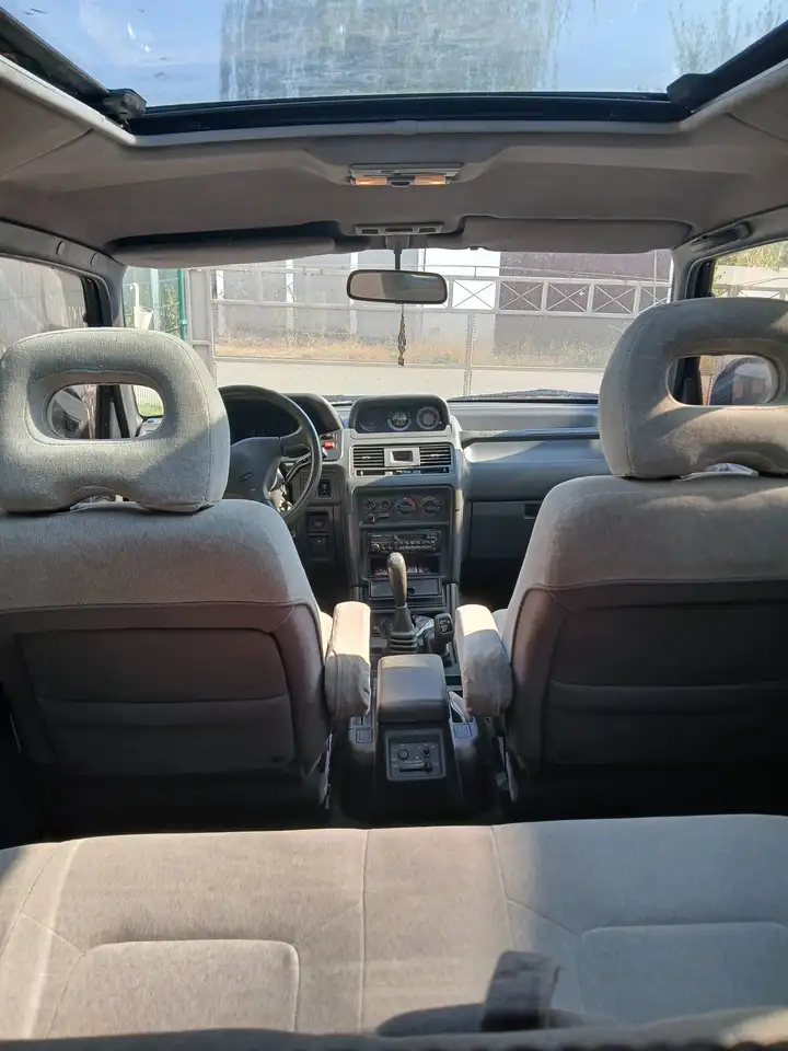 Mitsubishi Pajero long body, foto 3