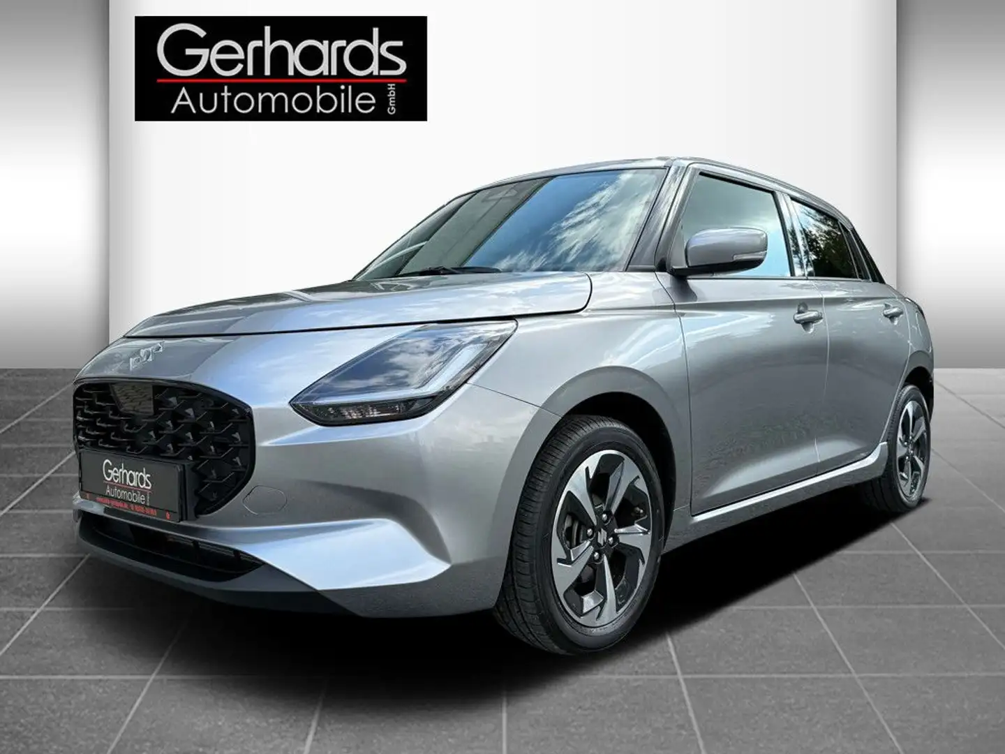 Suzuki Swift 1.2 DUALJET HYBRID Comfort PLUS Silber - 1