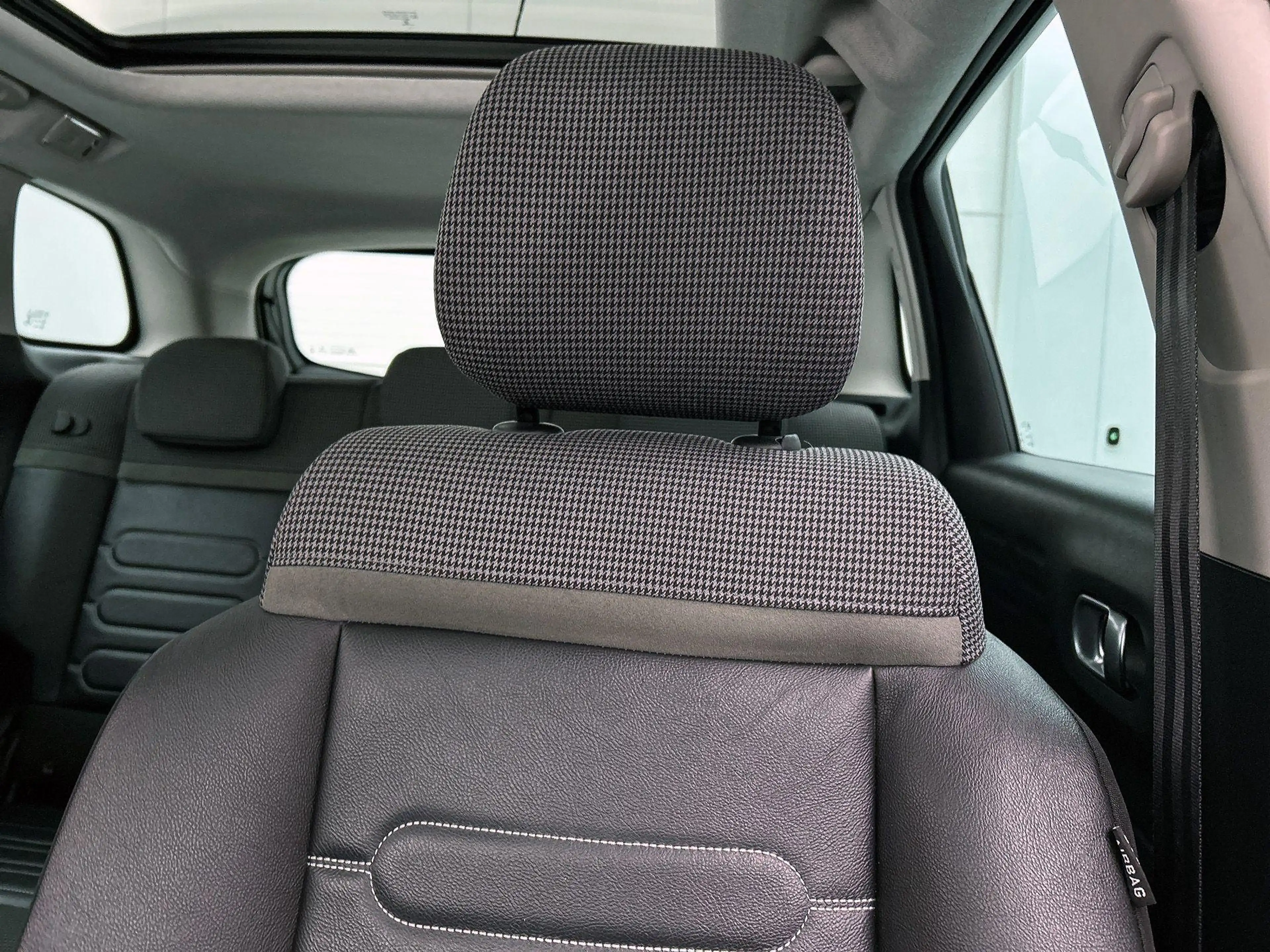 Citroen C3 Aircross SUV Shine 110pk Automaat | Navigatie | Panoramisch — photo 15