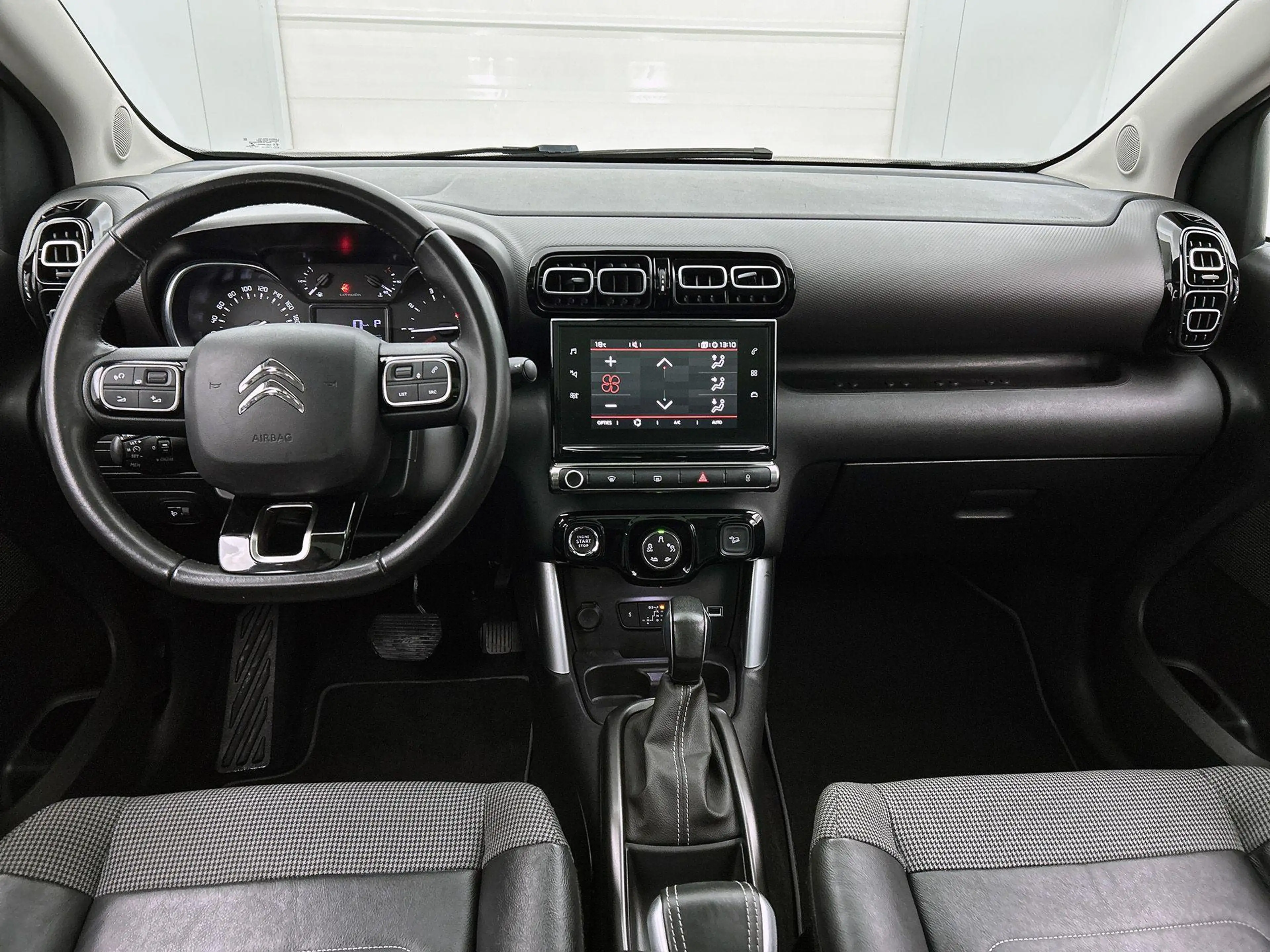 Citroen C3 Aircross SUV Shine 110pk Automaat | Navigatie | Panoramisch — photo 12