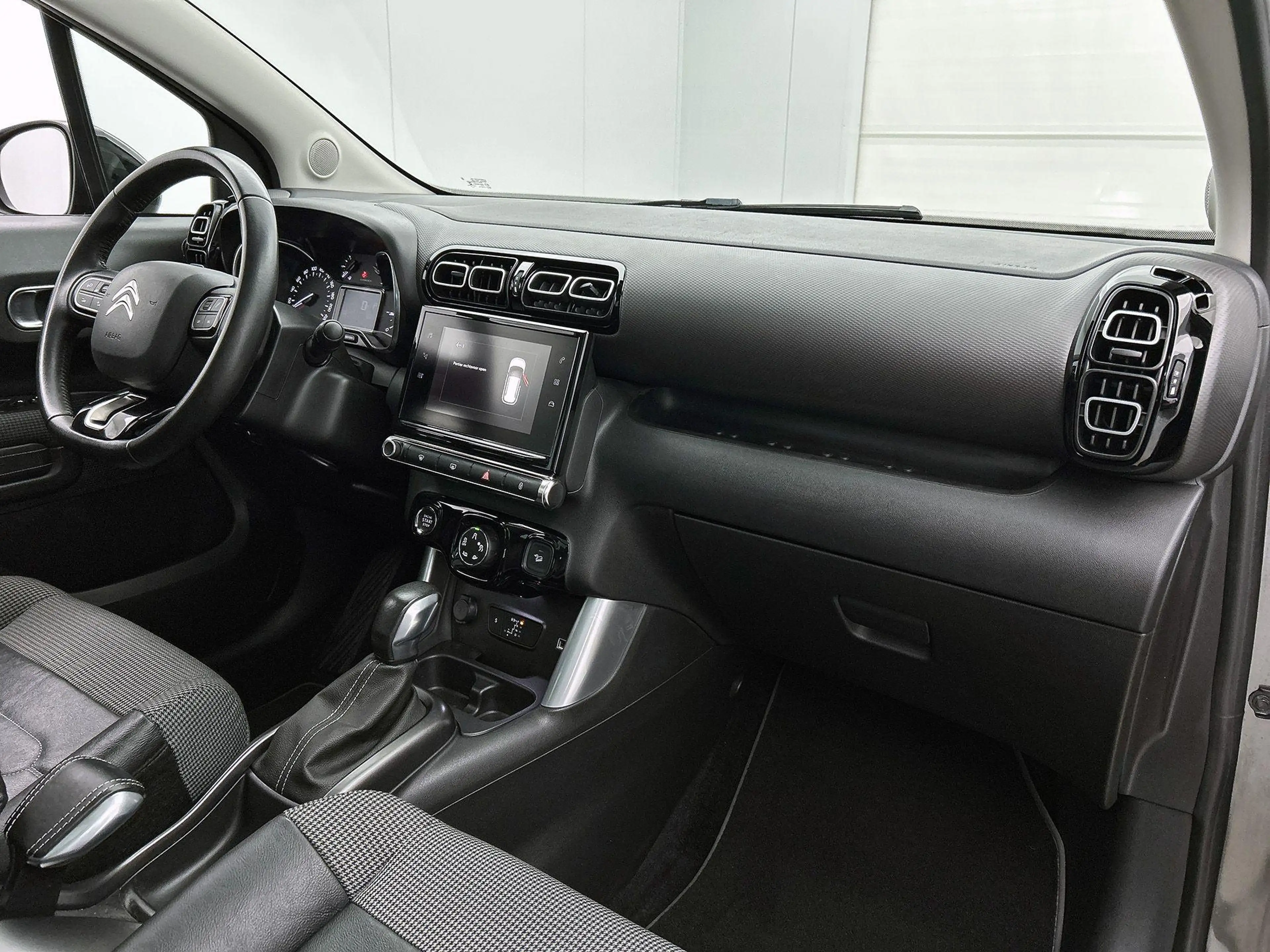 Citroen C3 Aircross SUV Shine 110pk Automaat | Navigatie | Panoramisch — photo 13