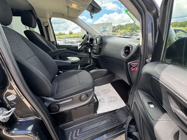 Mercedes-Benz Vito view 15