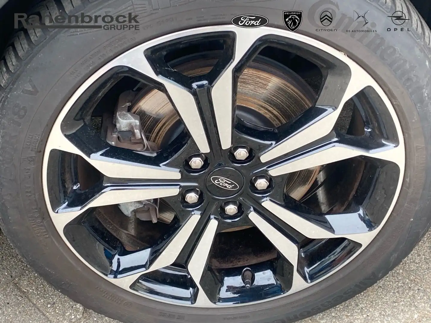 Ford Focus Turnier Active EcoBoost Gris - 2