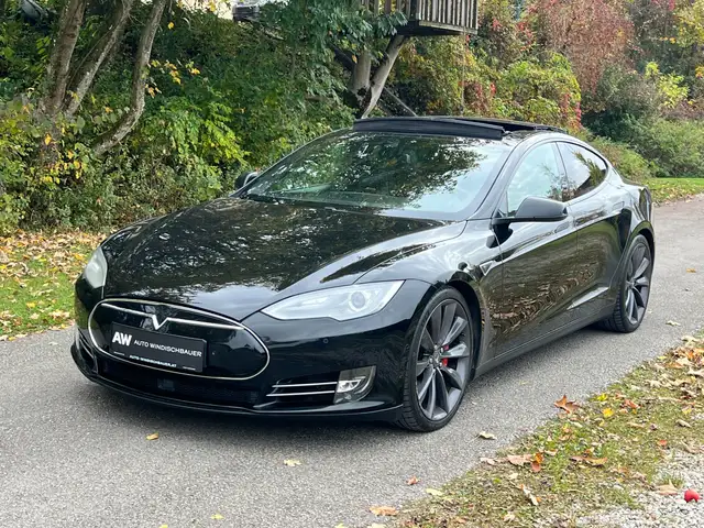 Tesla Model S P85D Performance *Ludicrous*Freecharging*PANO Dach