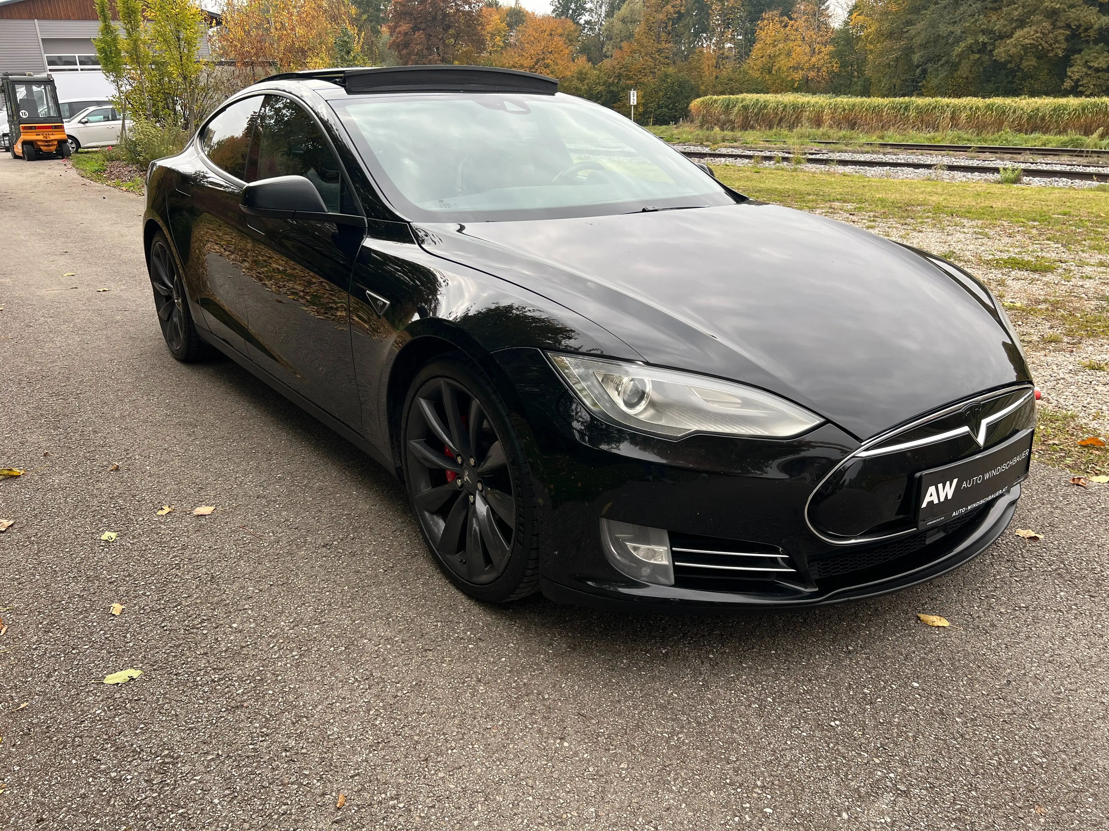 Tesla Model S P85D Performance *Ludicrous*Freecharging*PANO Dach — photo 3