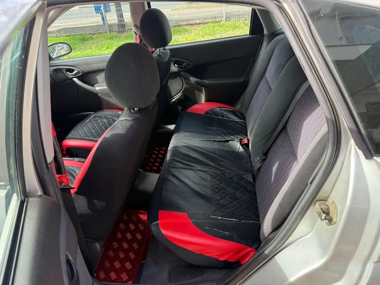 Ford Focus 1.8 TDCI*KLIMA*2.HAND*4/5 TÜRER*TÜV03/27*, foto 12
